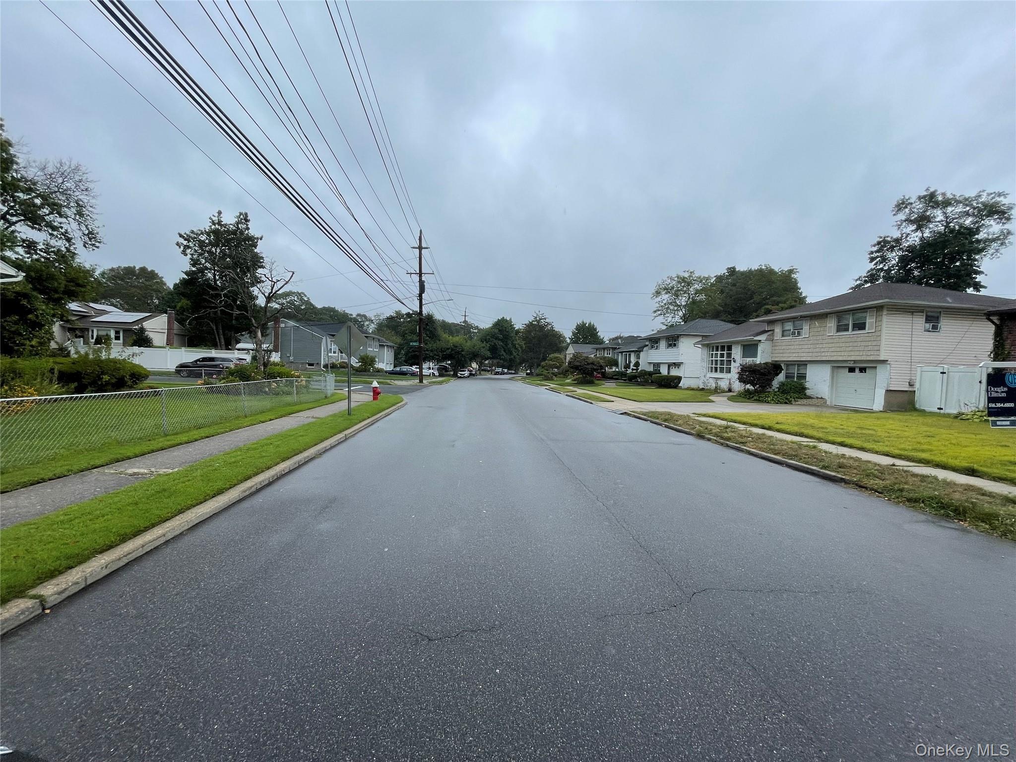 Single Family Cramer  Nassau County, NY 11510, MLS-892535-4