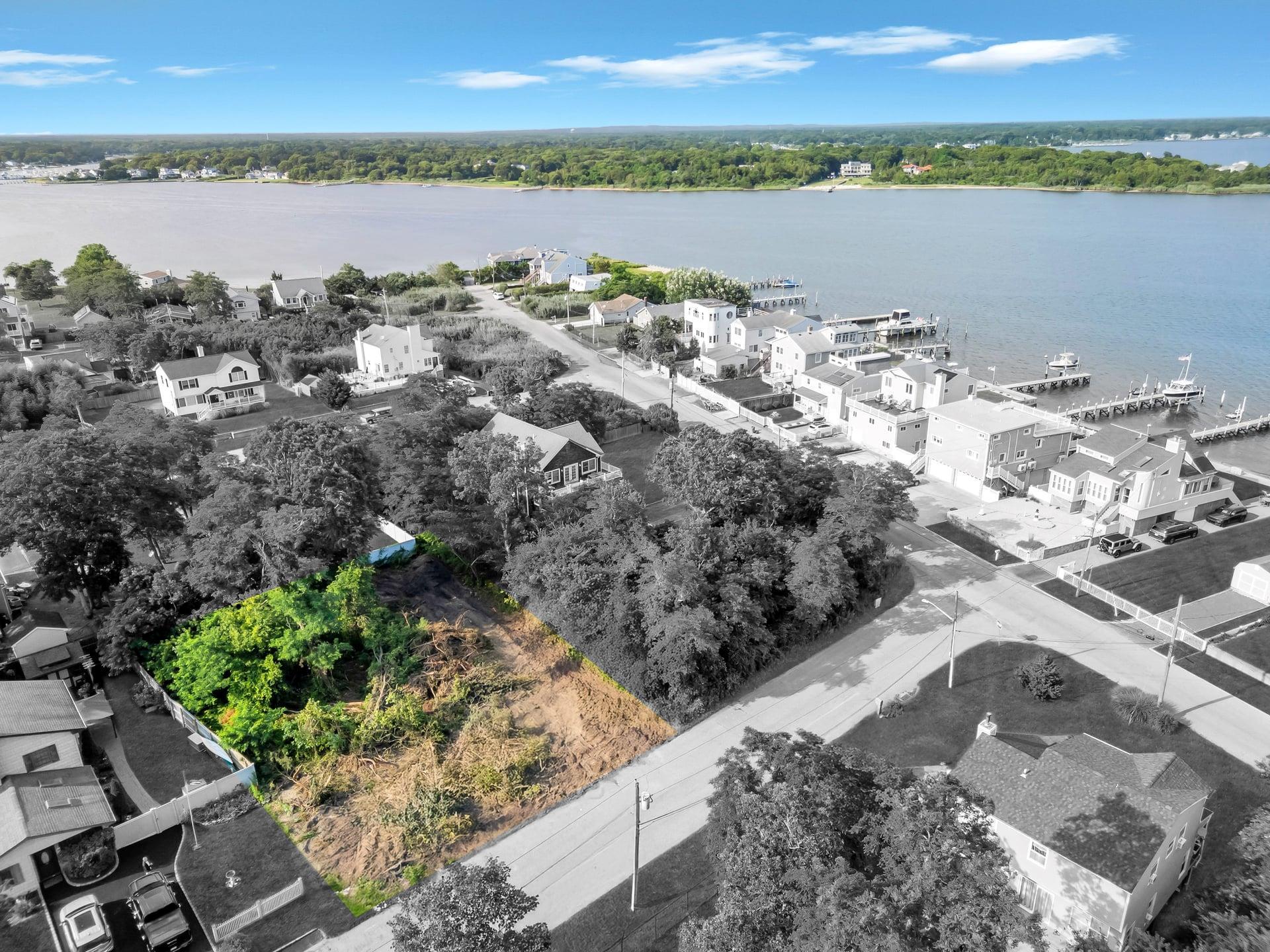 Single Family Edgewater  Suffolk County, NY 11951, MLS-892598-10