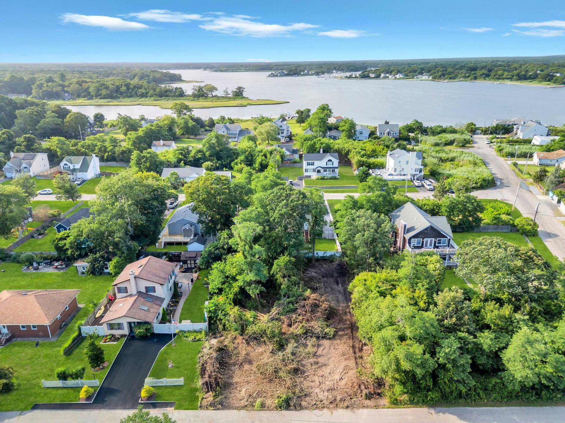 Single Family Edgewater  Suffolk County, NY 11951, MLS-892598-12