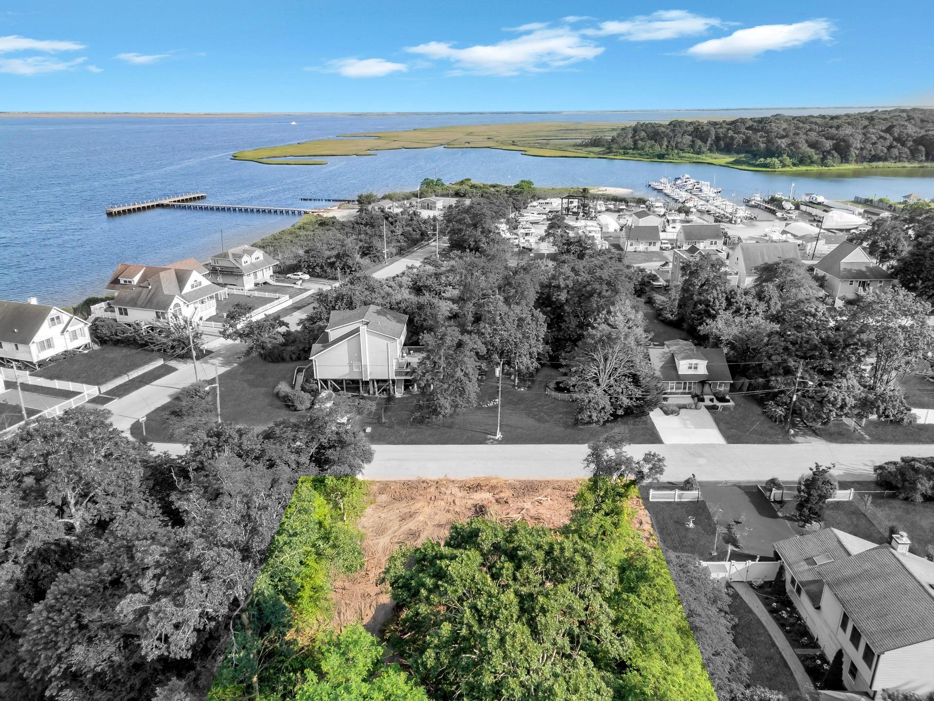 Single Family Edgewater  Suffolk County, NY 11951, MLS-892598-9