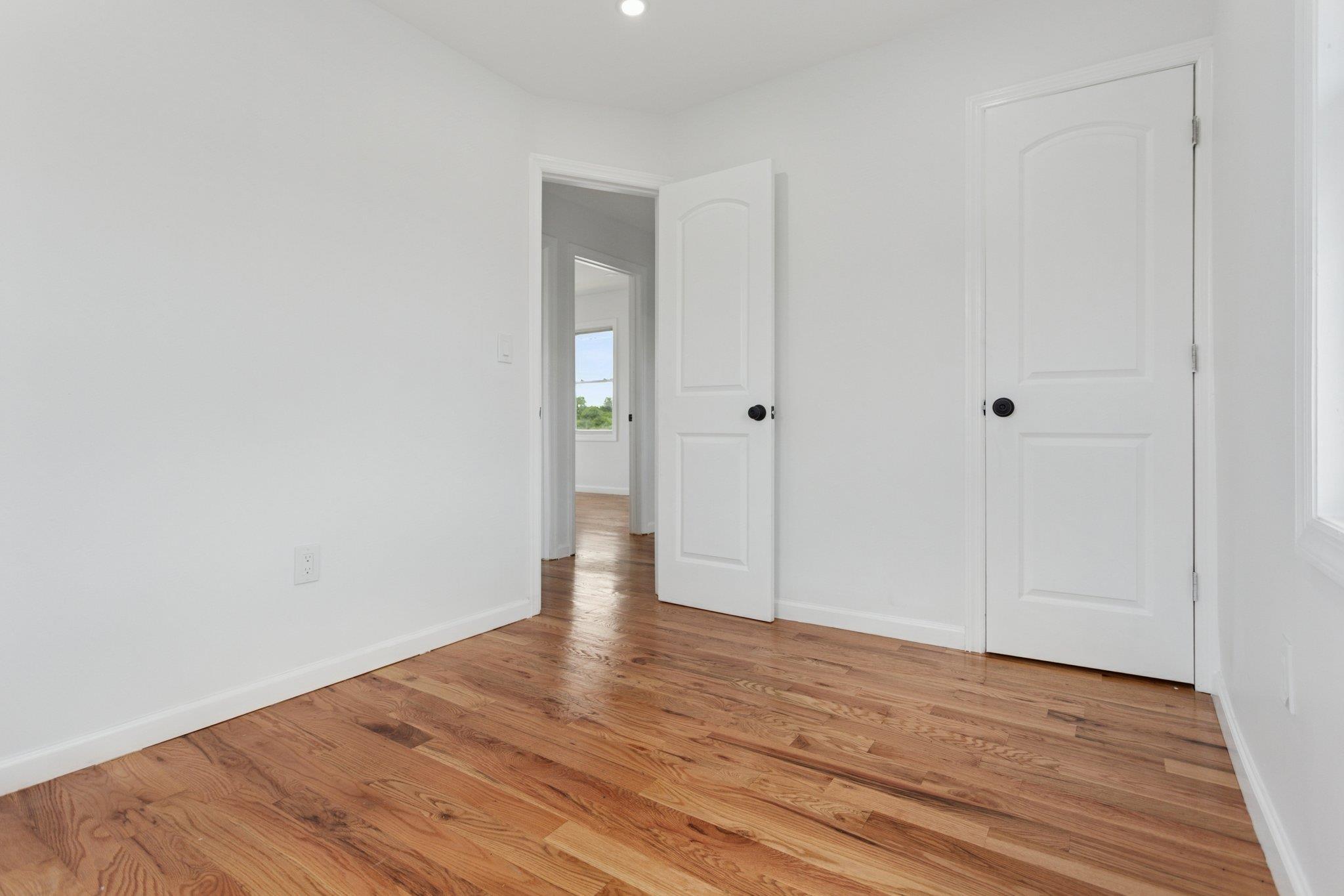 Single Family Pinson  Queens, NY 11691, MLS-892717-13