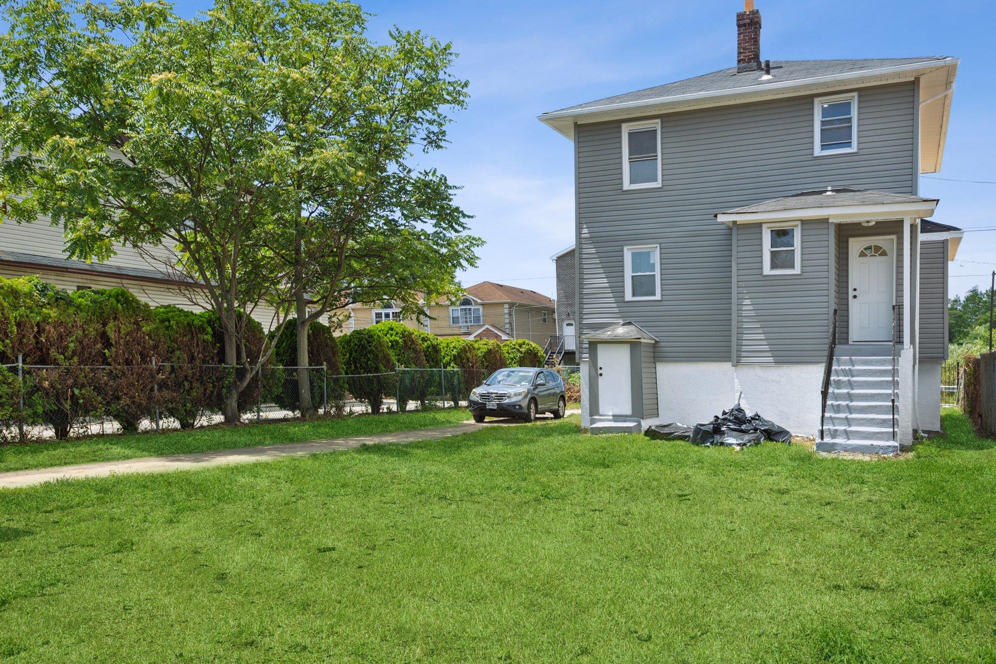 Single Family Pinson  Queens, NY 11691, MLS-892717-19