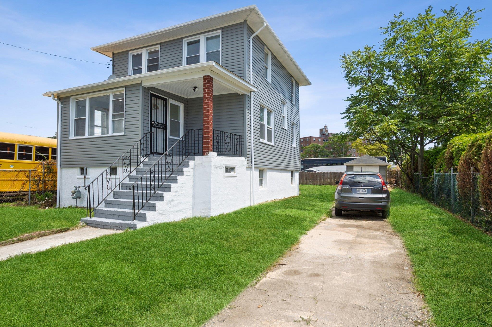Single Family Pinson  Queens, NY 11691, MLS-892717-2