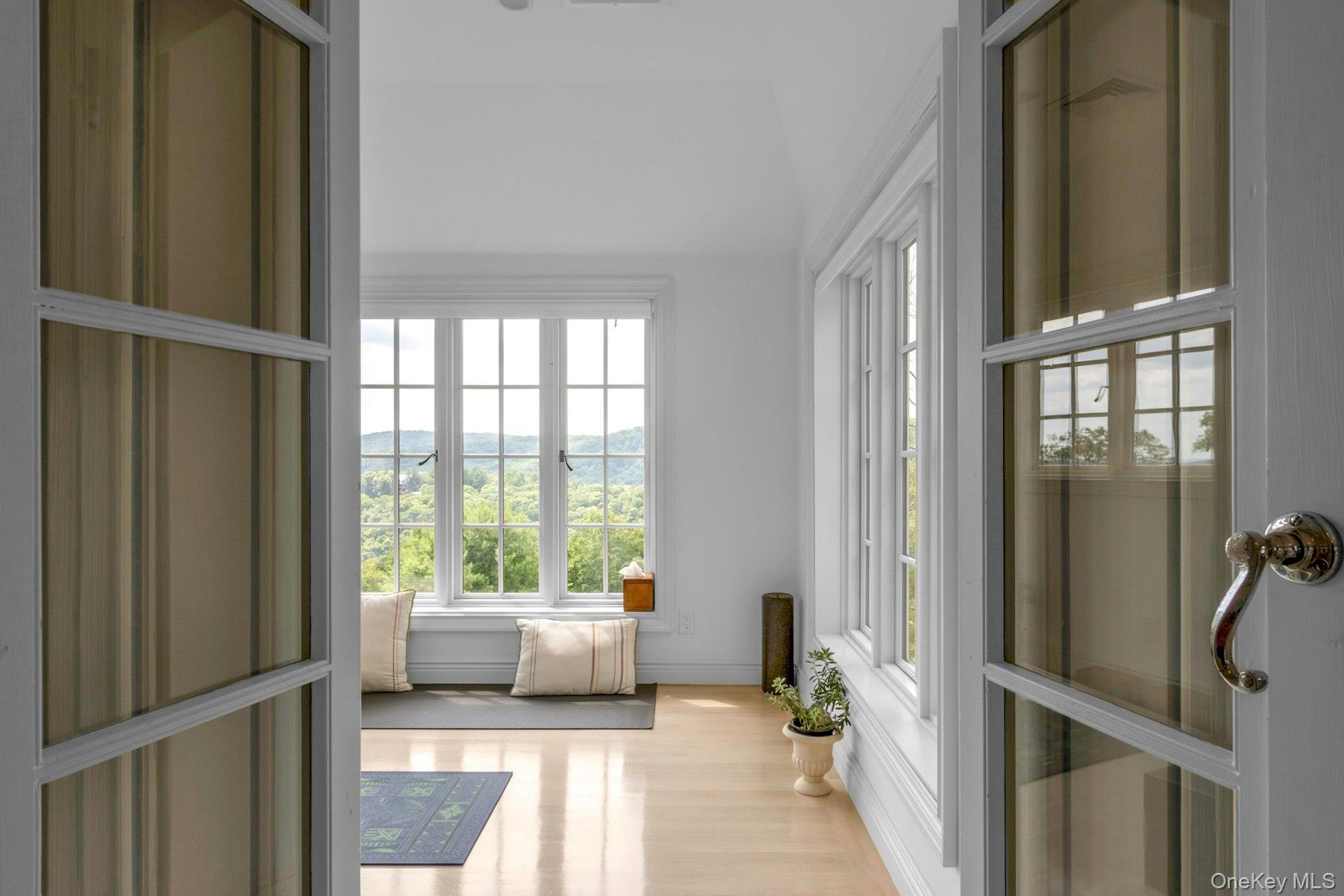 Single Family Ridge Orange County, NY 10987, MLS-892724-23