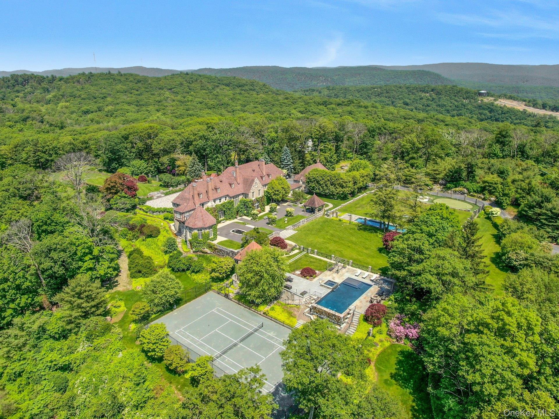 Single Family Ridge Orange County, NY 10987, MLS-892724-28