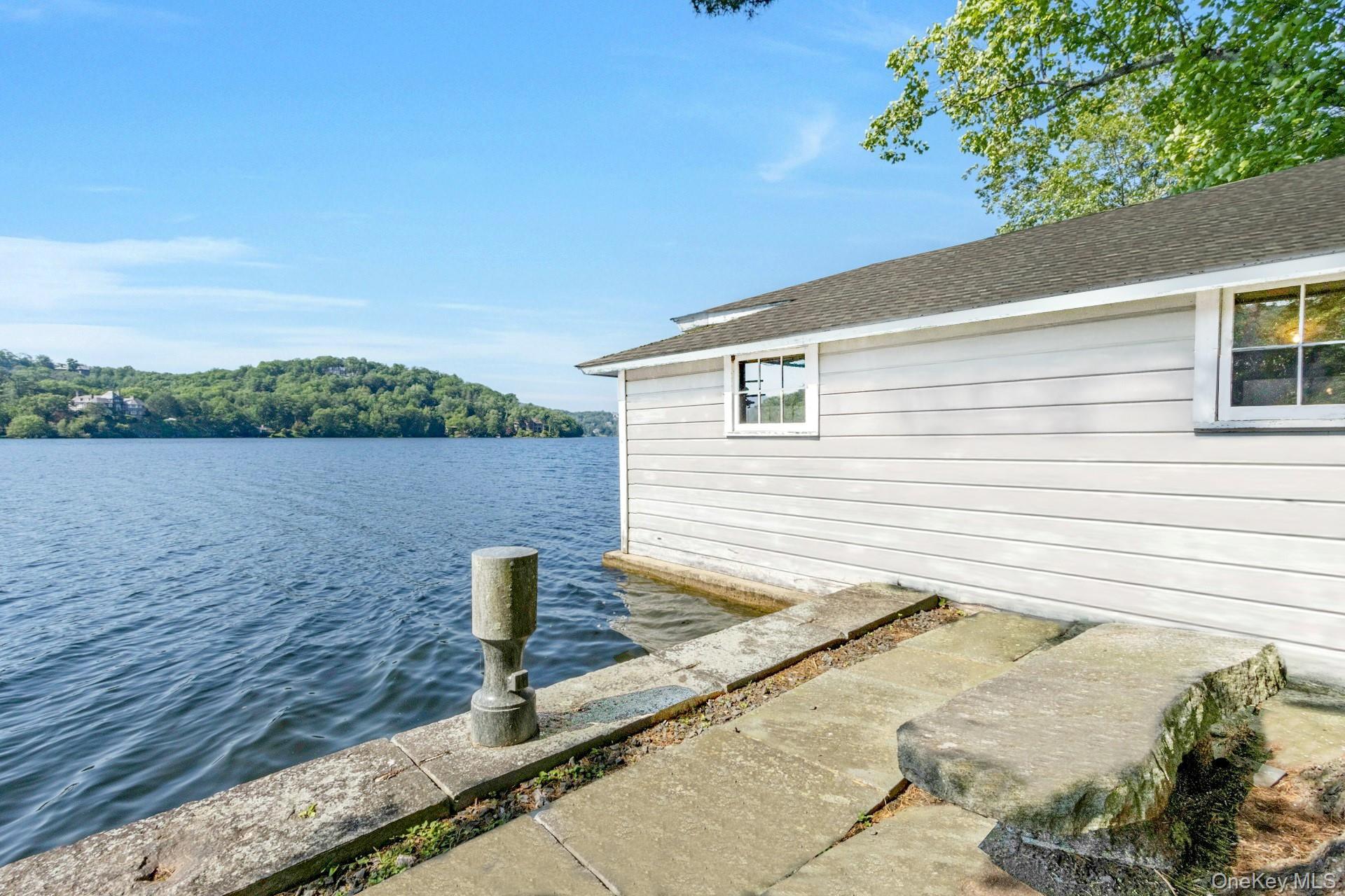 Single Family Ridge Orange County, NY 10987, MLS-892724-37