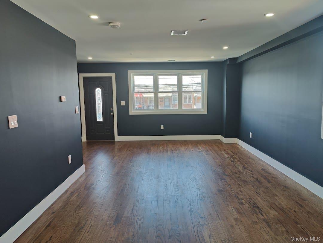 Single Family Revere Bronx, NY 10465, MLS-892740-15