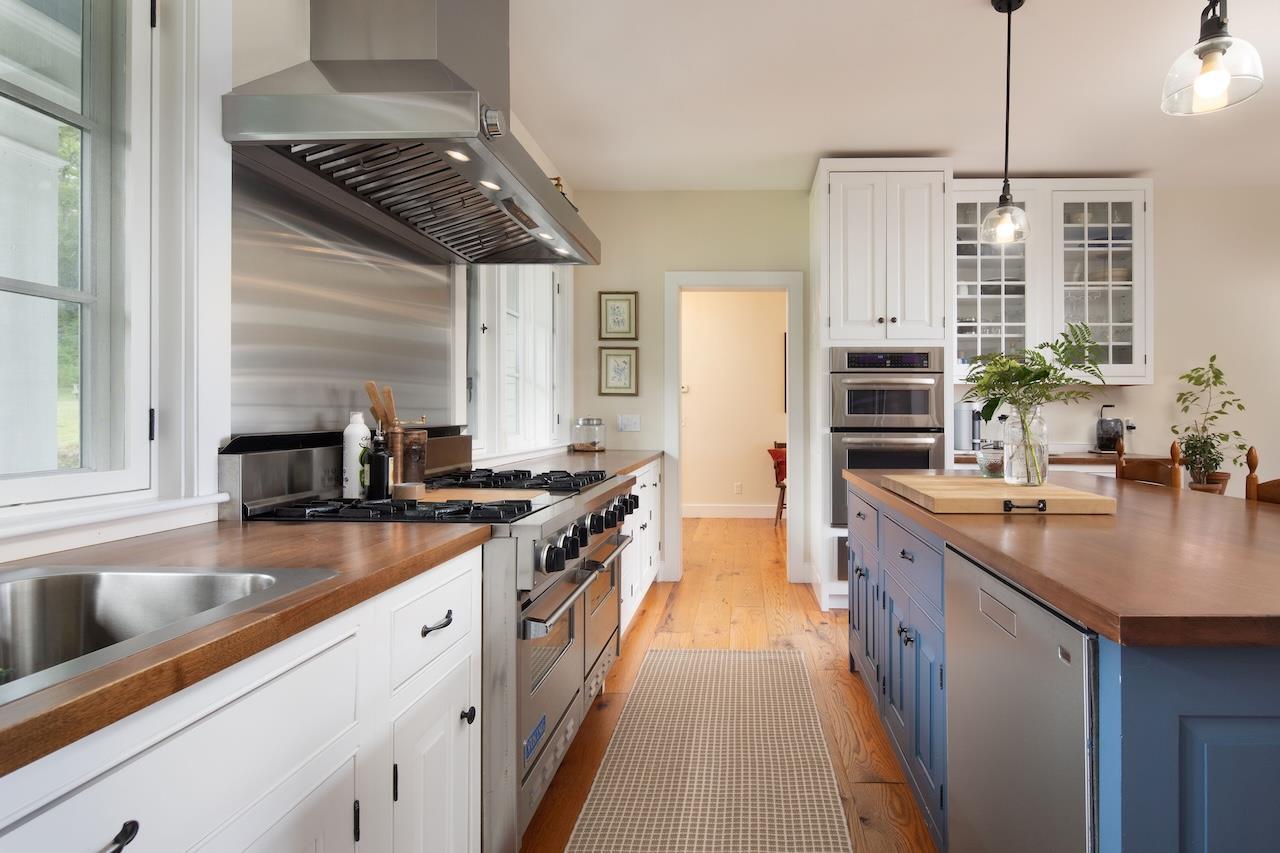 Single Family Skunks Misery Dutchess County, NY 12546, MLS-892750-10