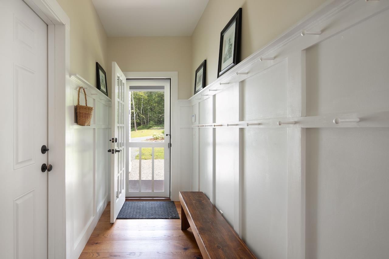 Single Family Skunks Misery Dutchess County, NY 12546, MLS-892750-5