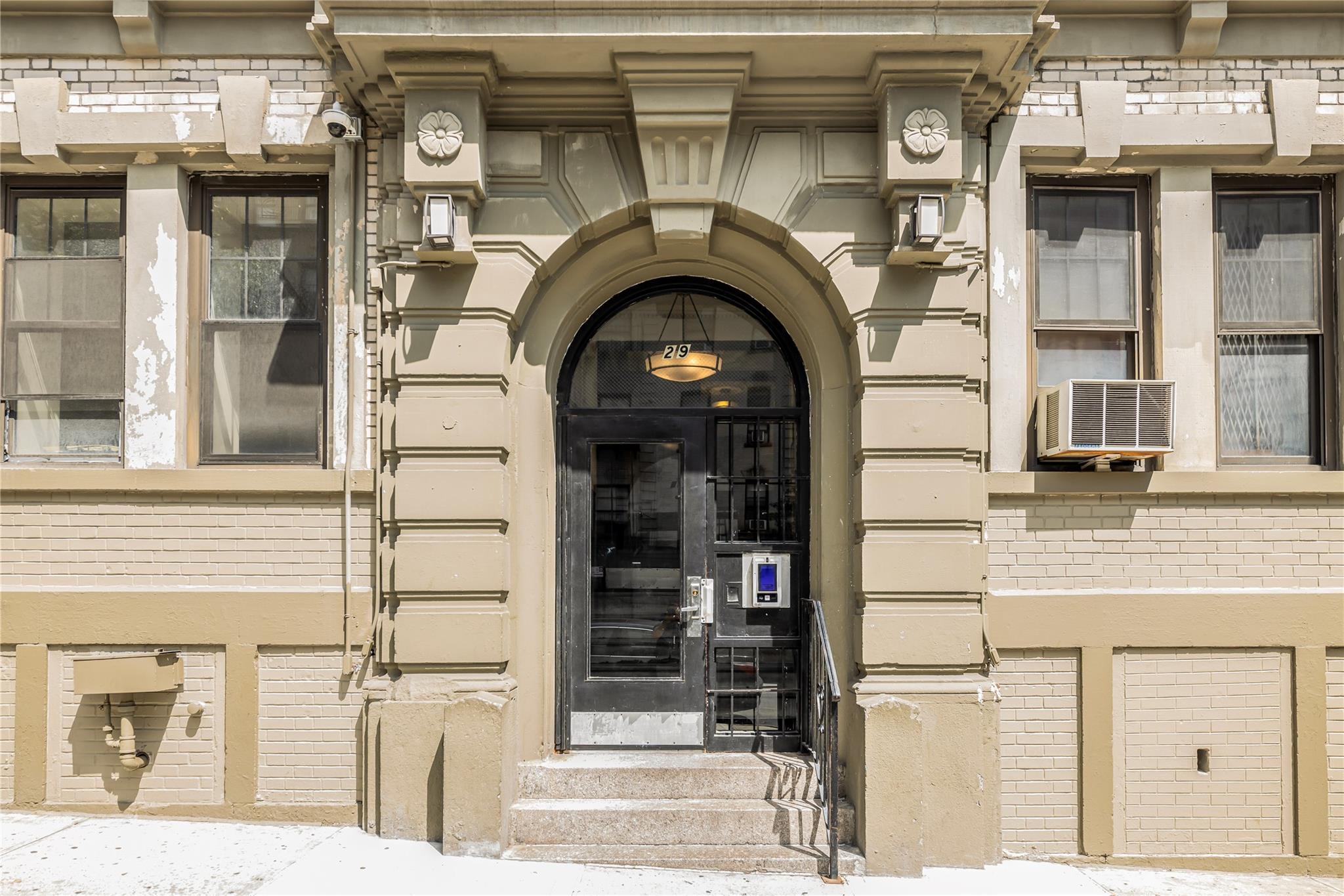 Apartment Convent  Manhattan, NY 10027, MLS-892755-2