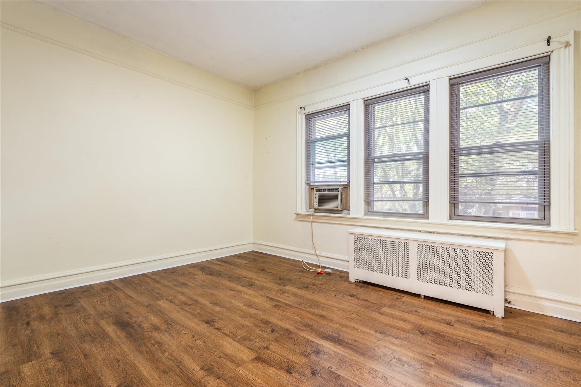 Single Family 67th Queens, NY 11374, MLS-892777-12