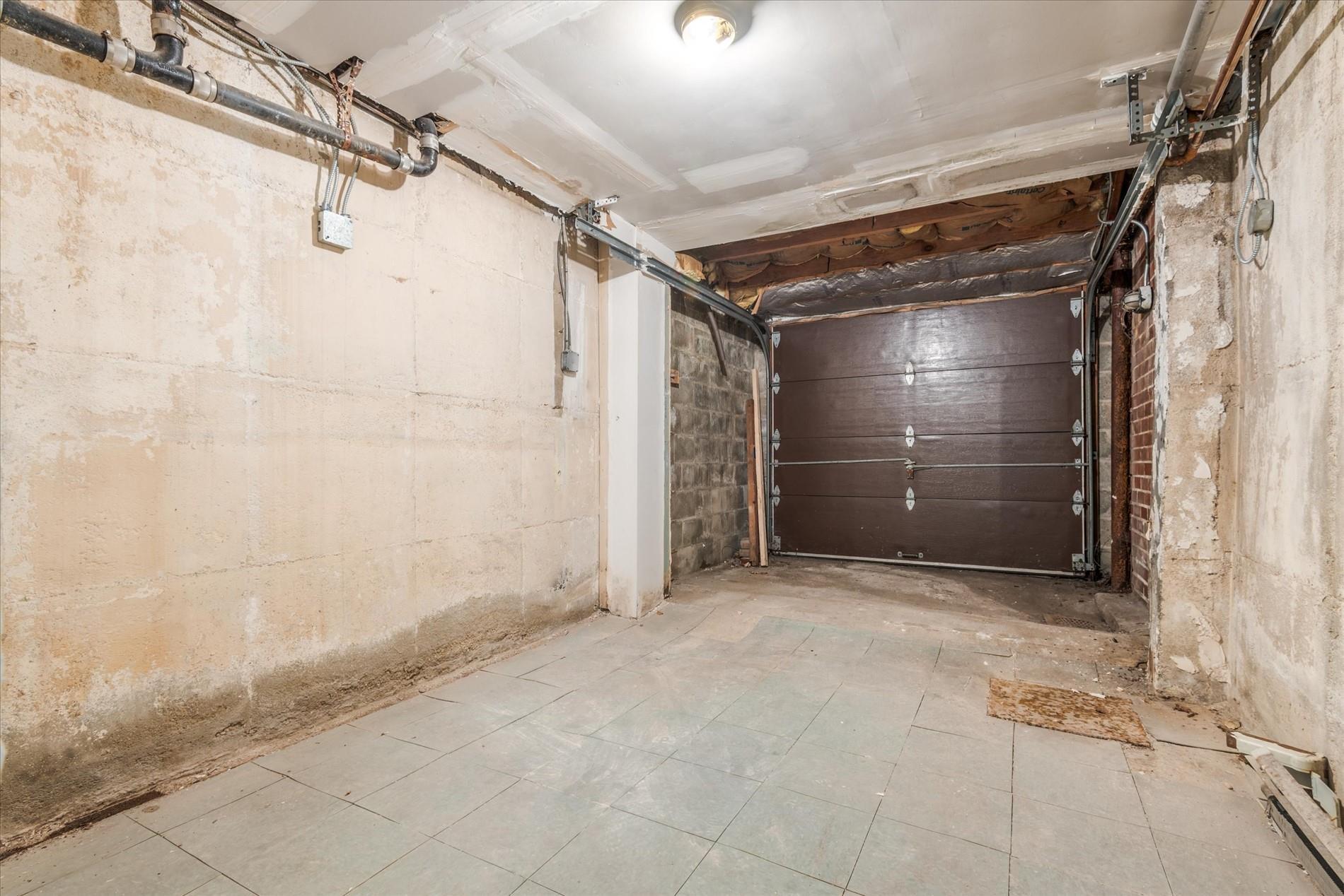 Single Family 67th Queens, NY 11374, MLS-892777-16