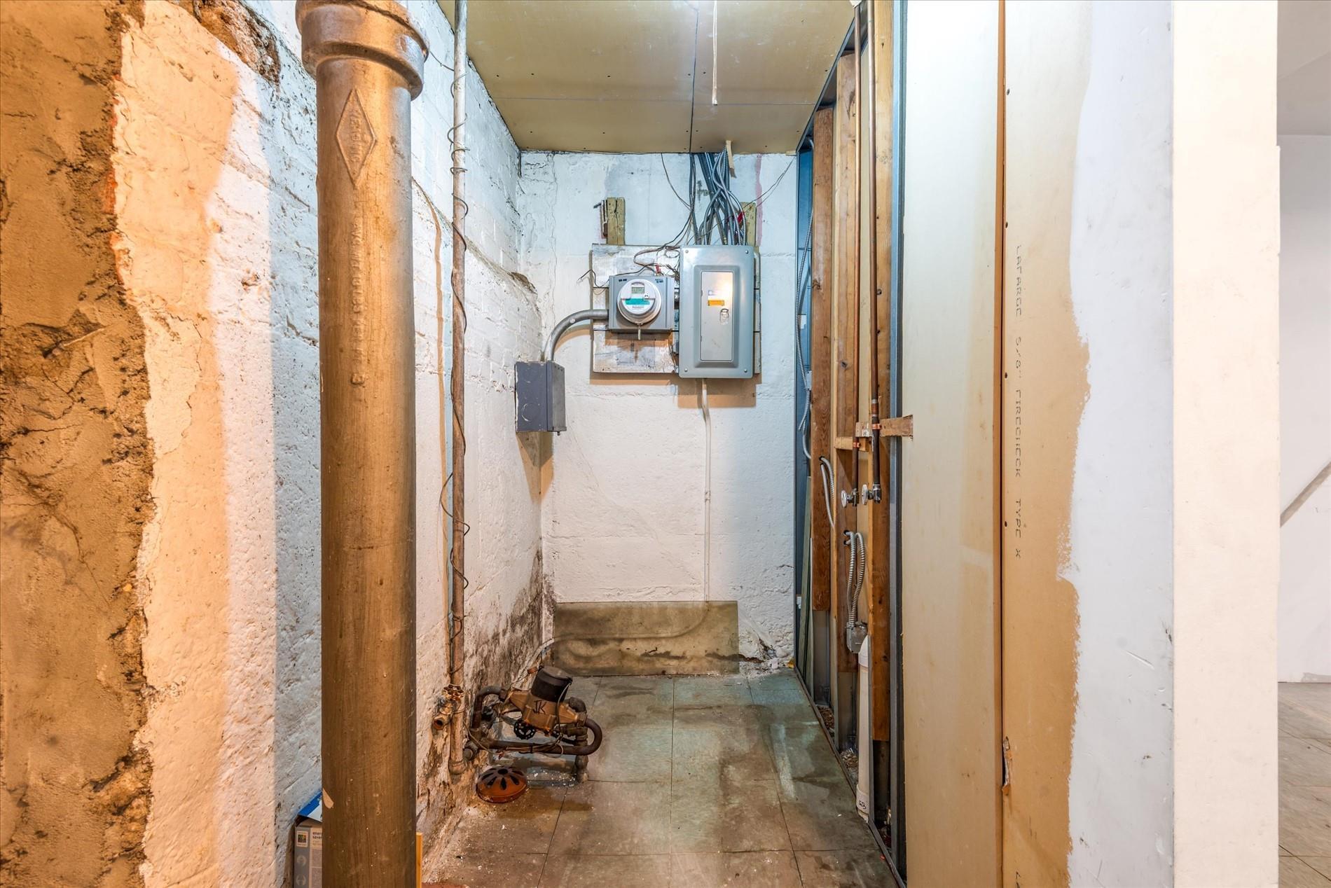 Single Family 67th Queens, NY 11374, MLS-892777-18