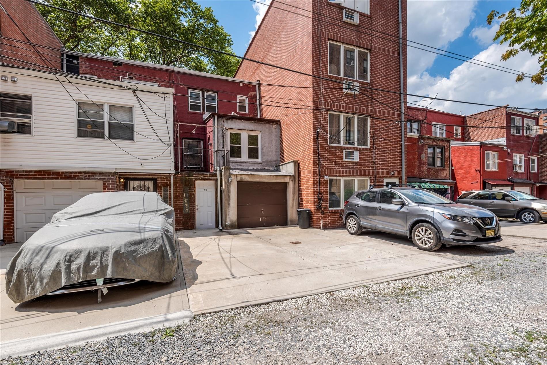 Single Family 67th Queens, NY 11374, MLS-892777-21