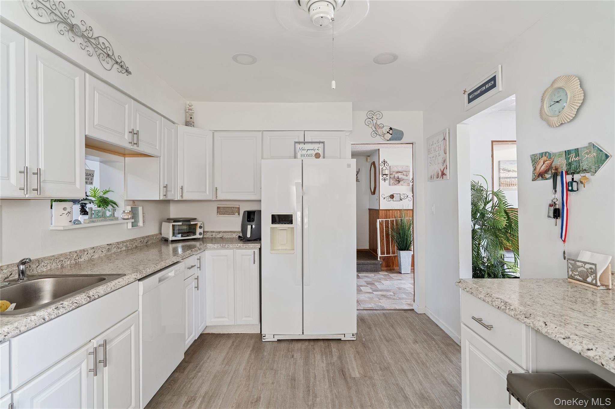 Single Family Lido Suffolk County, NY 11757, MLS-892798-3