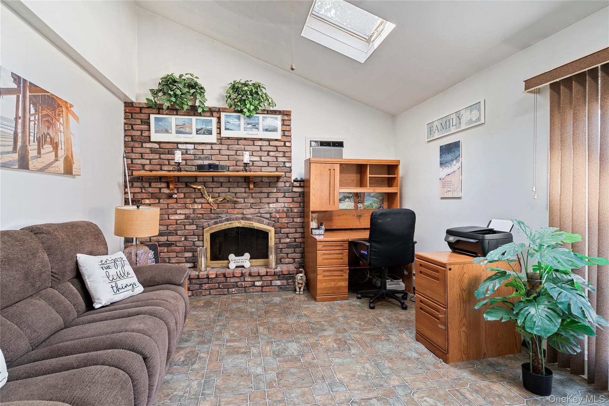 Single Family Lido Suffolk County, NY 11757, MLS-892798-9