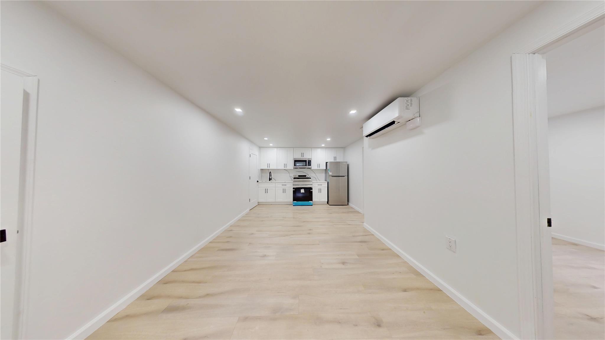 Single Family 80th  Brooklyn, NY 11236, MLS-892799-12