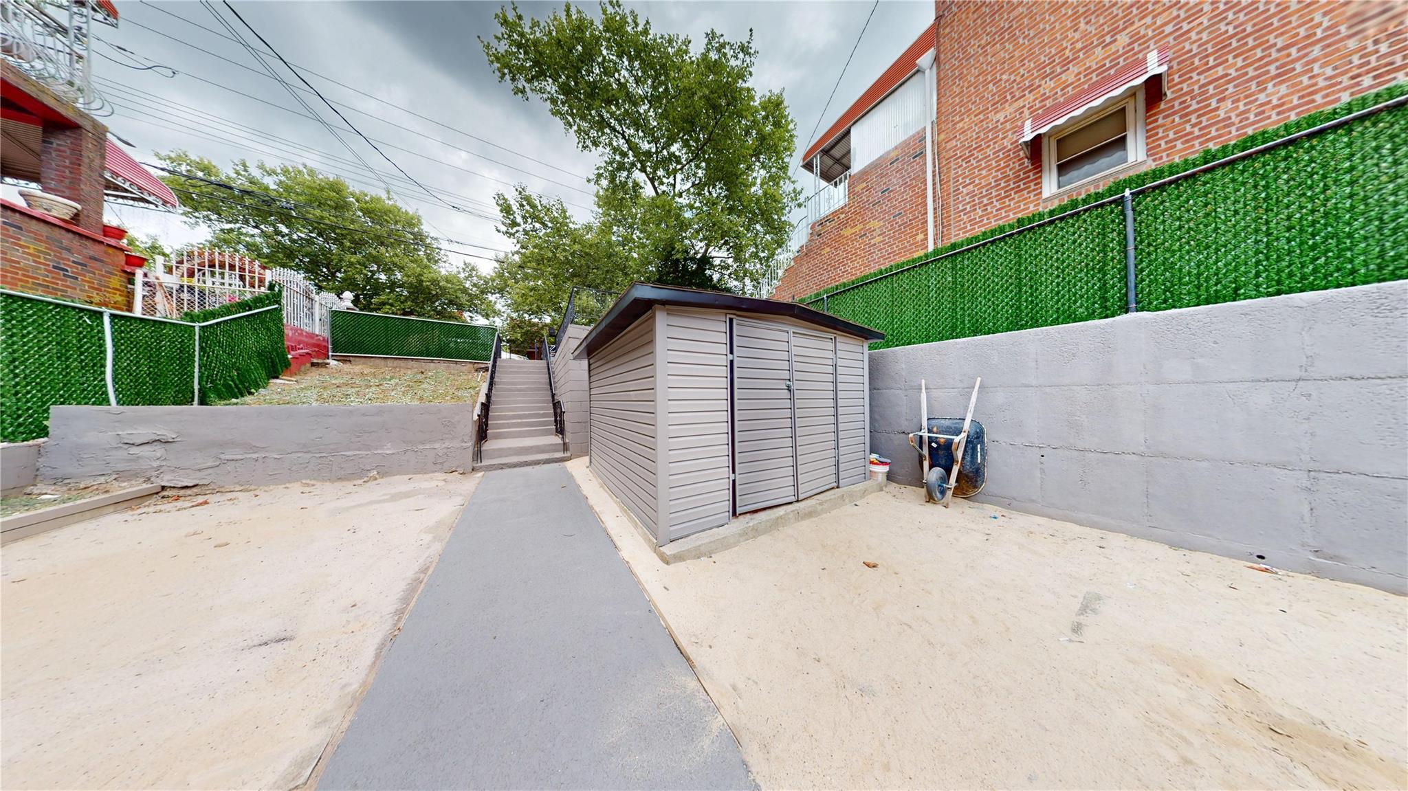 Single Family 80th  Brooklyn, NY 11236, MLS-892799-20