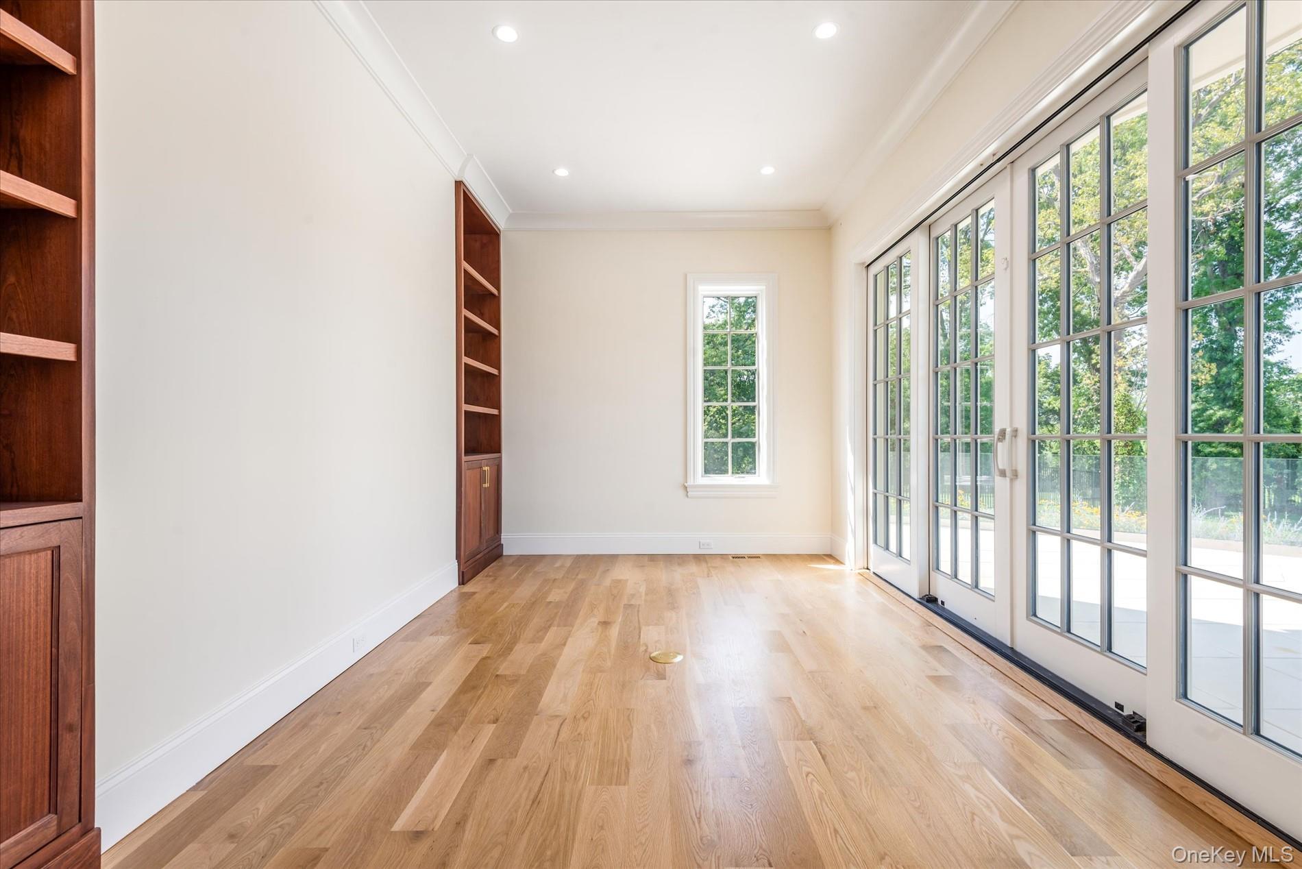 Single Family Shore Nassau County, NY 11024, MLS-892826-17