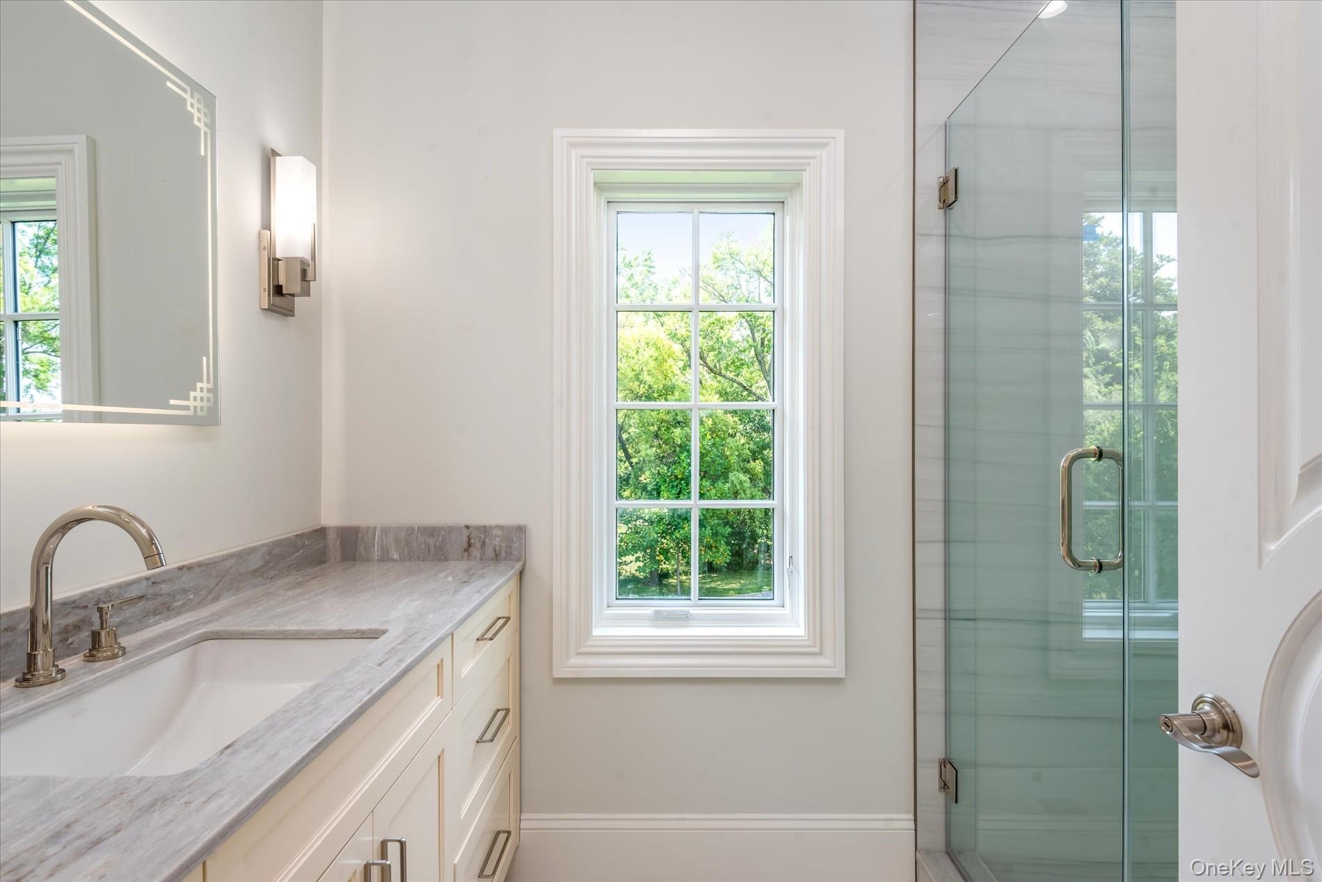 Single Family Shore Nassau County, NY 11024, MLS-892826-37