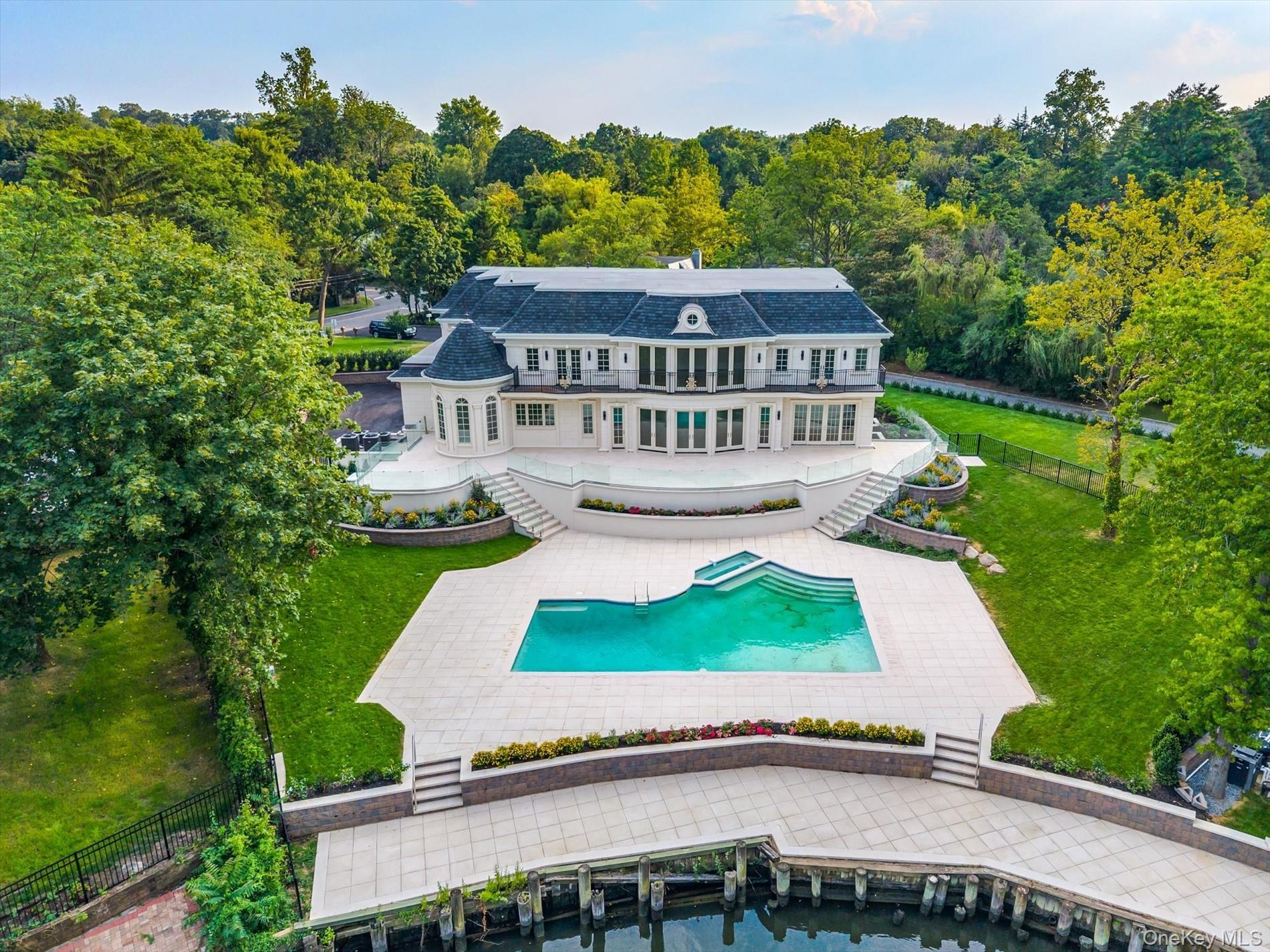 Single Family Shore Nassau County, NY 11024, MLS-892826-46