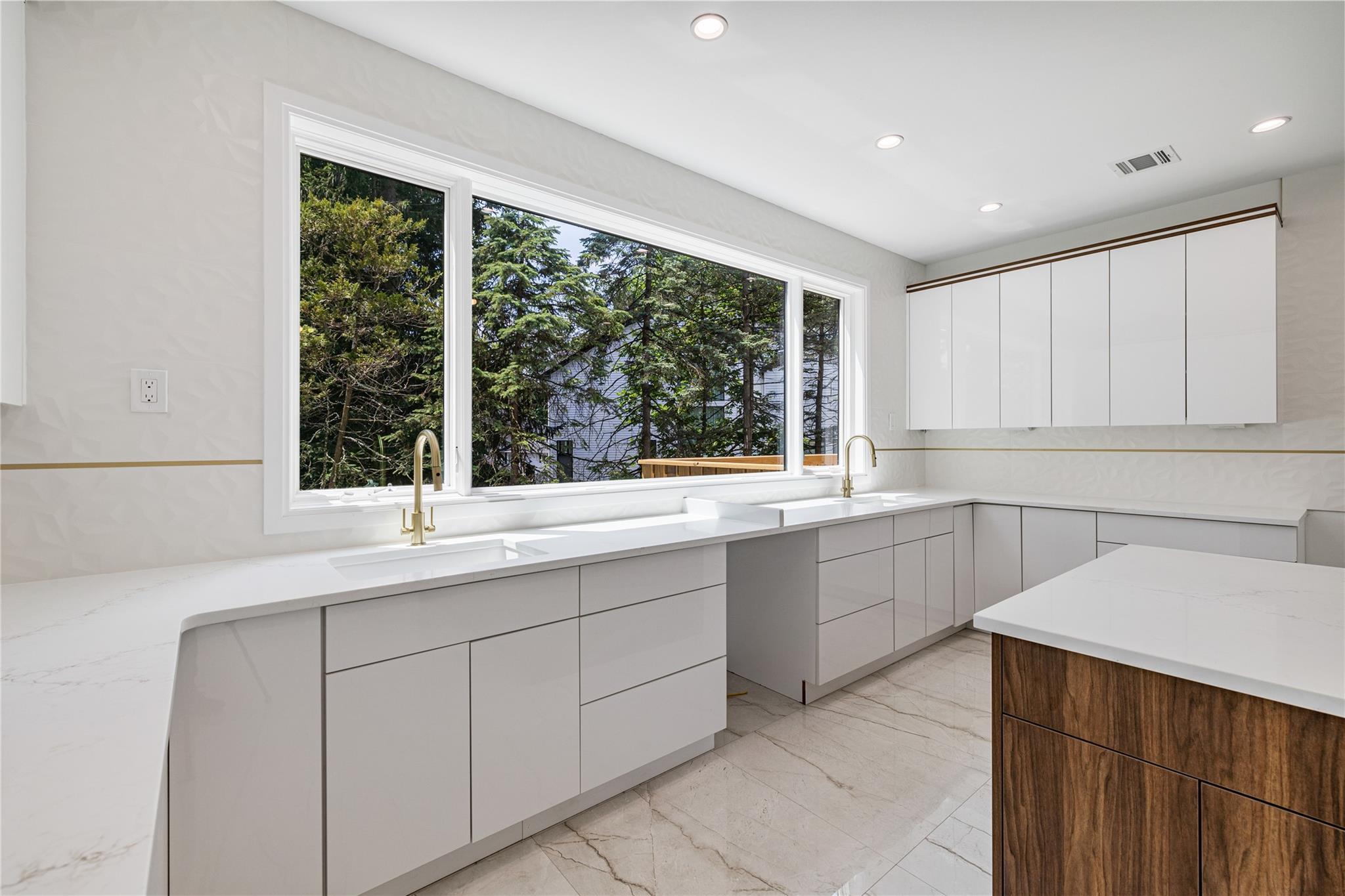 Condo Suffern  Rockland County, NY 10952, MLS-892916-20