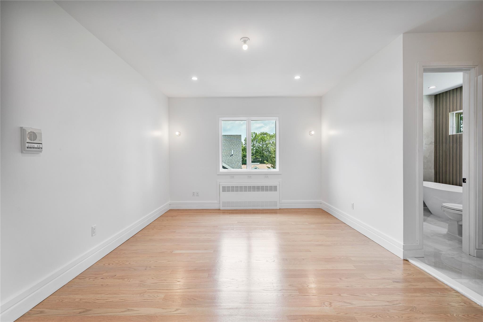 Condo Suffern  Rockland County, NY 10952, MLS-892916-24