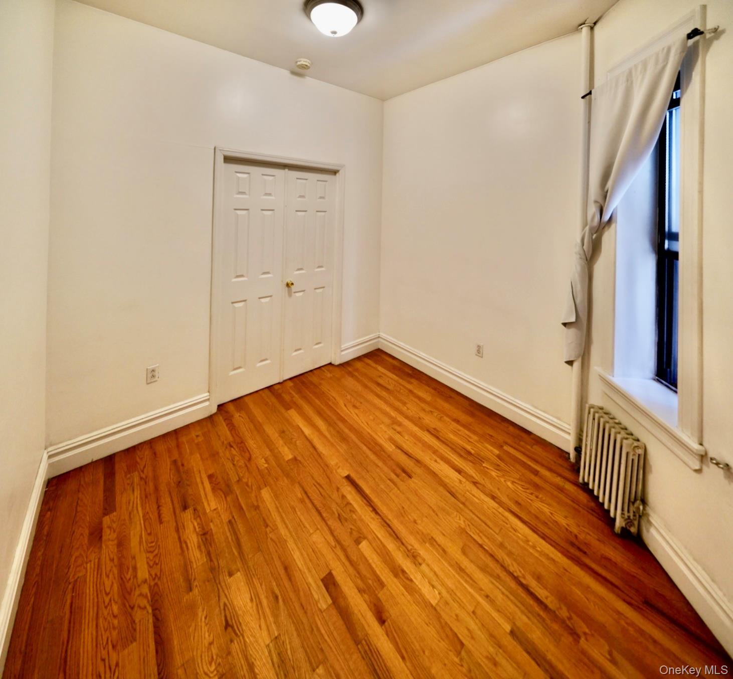 Apartment West 88th  Manhattan, NY 10024, MLS-892923-6