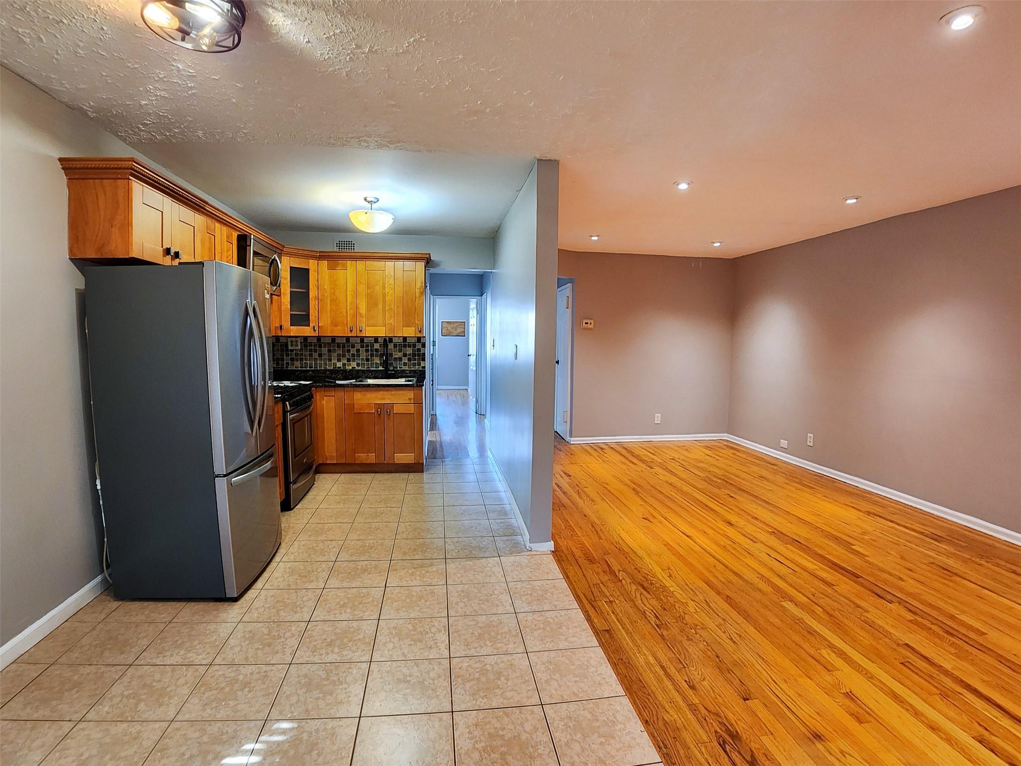 Apartment E 99th St  Brooklyn, NY 11236, MLS-892939-3