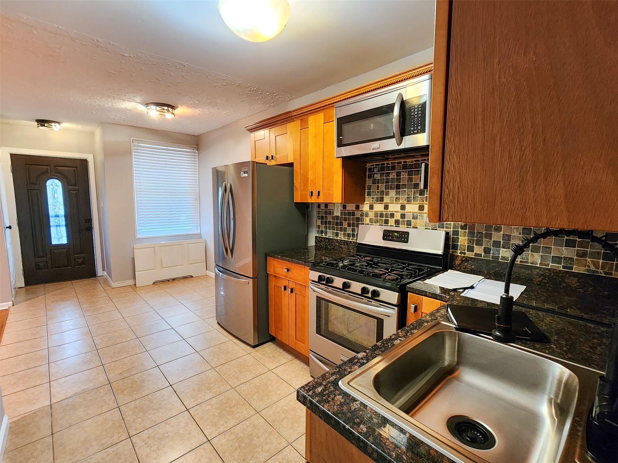 Apartment E 99th St  Brooklyn, NY 11236, MLS-892939-5