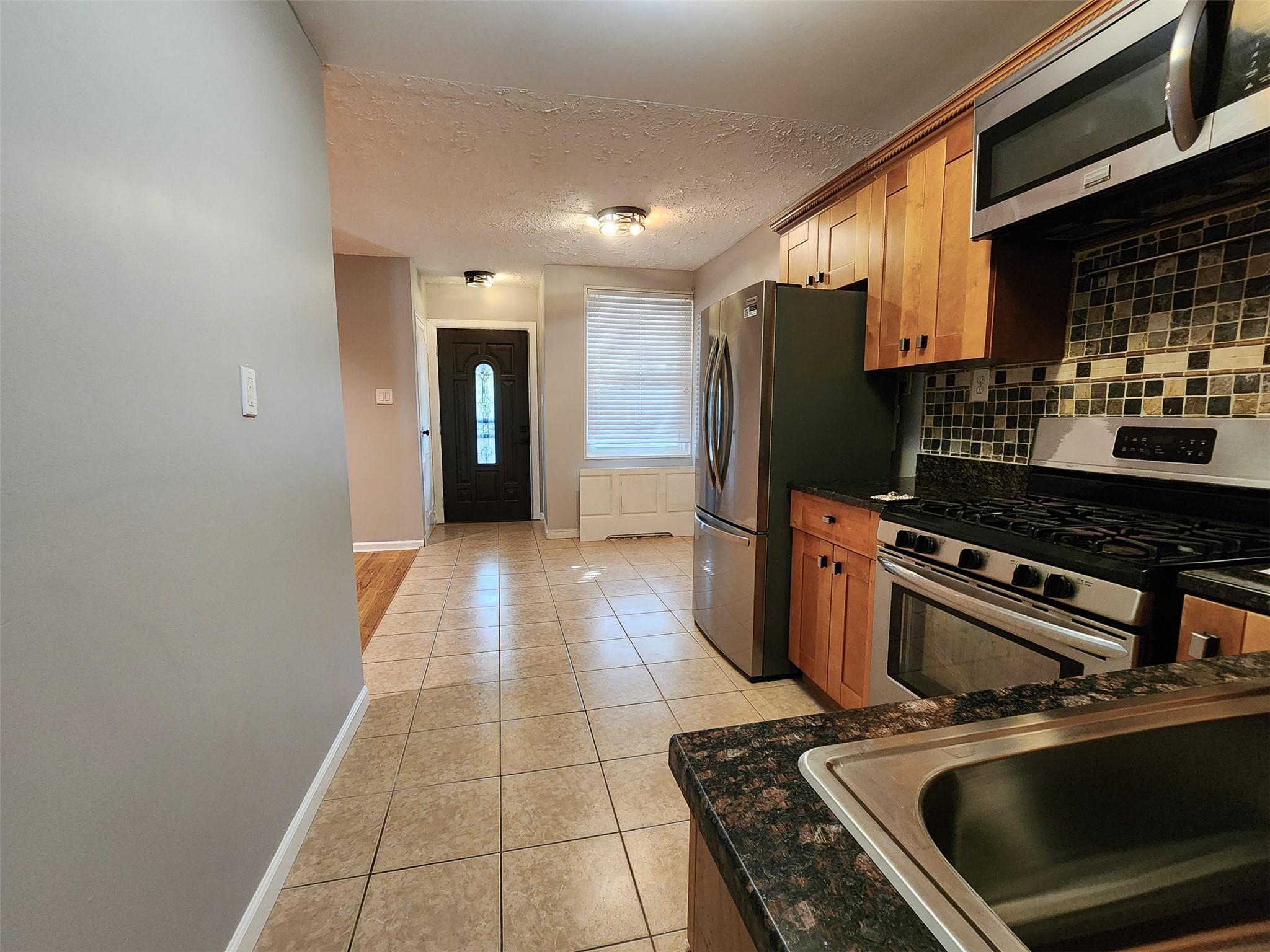 Apartment E 99th St  Brooklyn, NY 11236, MLS-892939-7