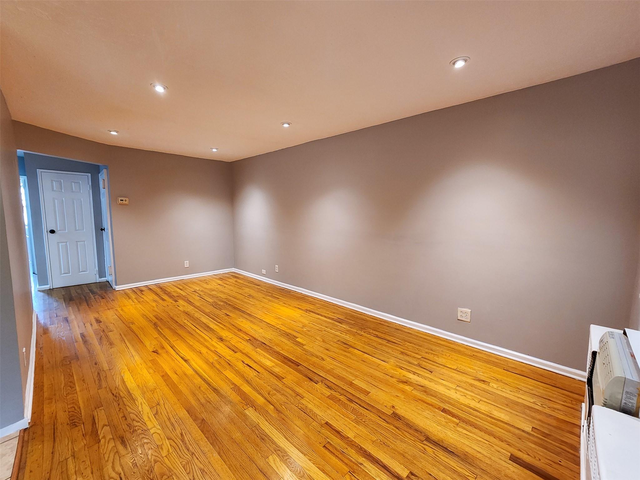 Apartment E 99th St  Brooklyn, NY 11236, MLS-892939-8