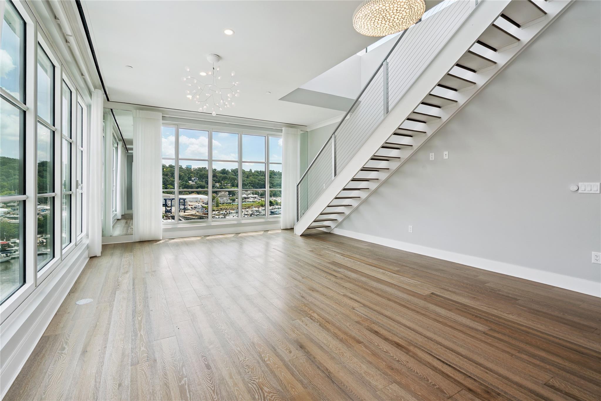 Condo Garvies Point  Nassau County, NY 11542, MLS-892951-7