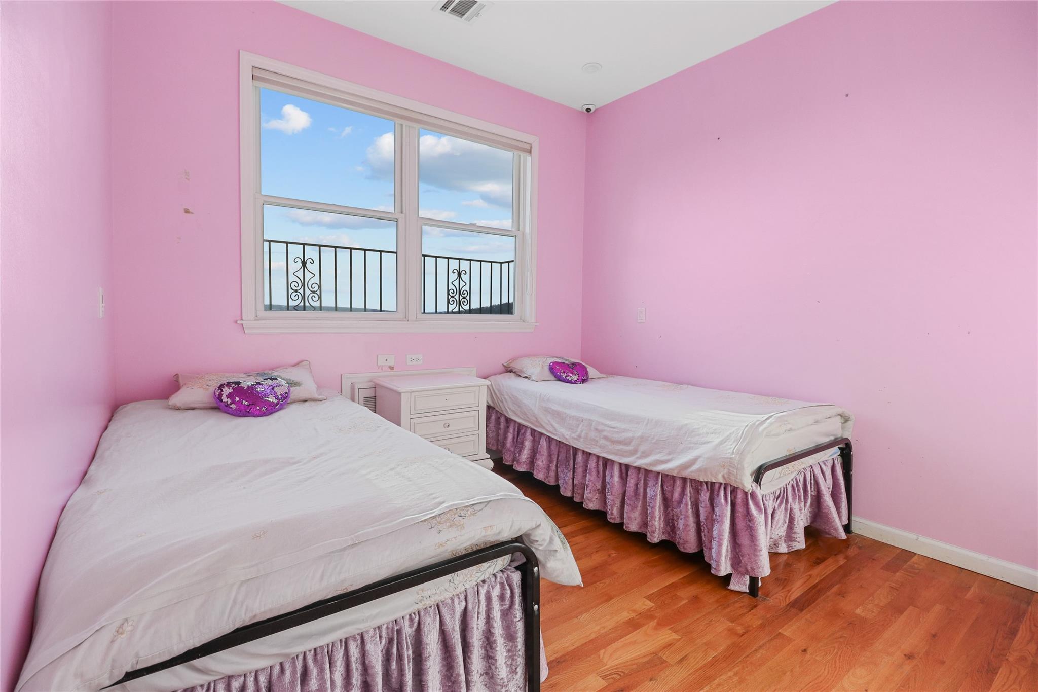 Single Family Hamburg Orange County, NY 10950, MLS-892965-12