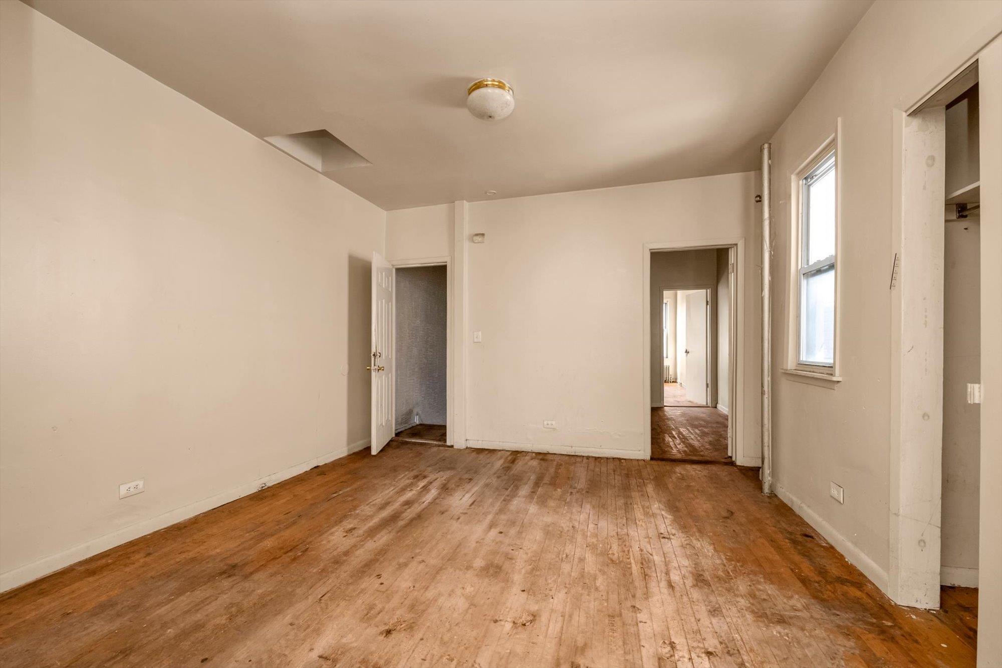 Single Family Tremont  Bronx, NY 10460, MLS-892973-10
