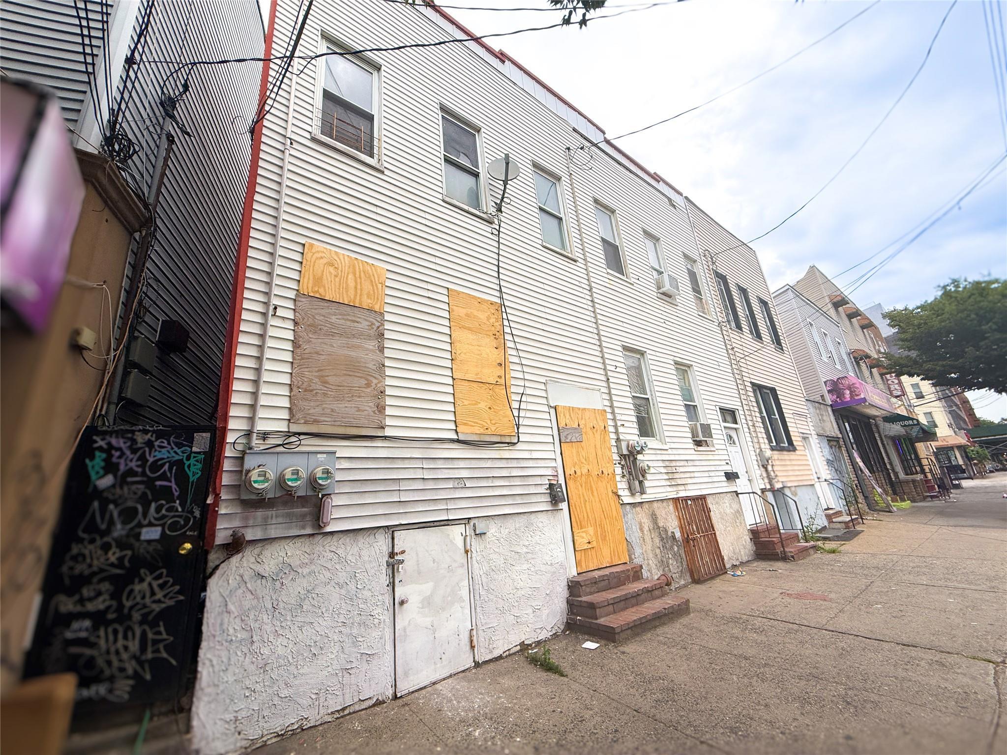 Single Family Tremont  Bronx, NY 10460, MLS-892973-2