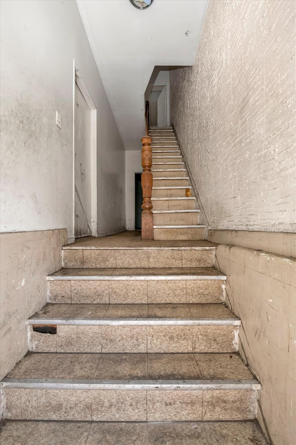 Single Family Tremont  Bronx, NY 10460, MLS-892973-4