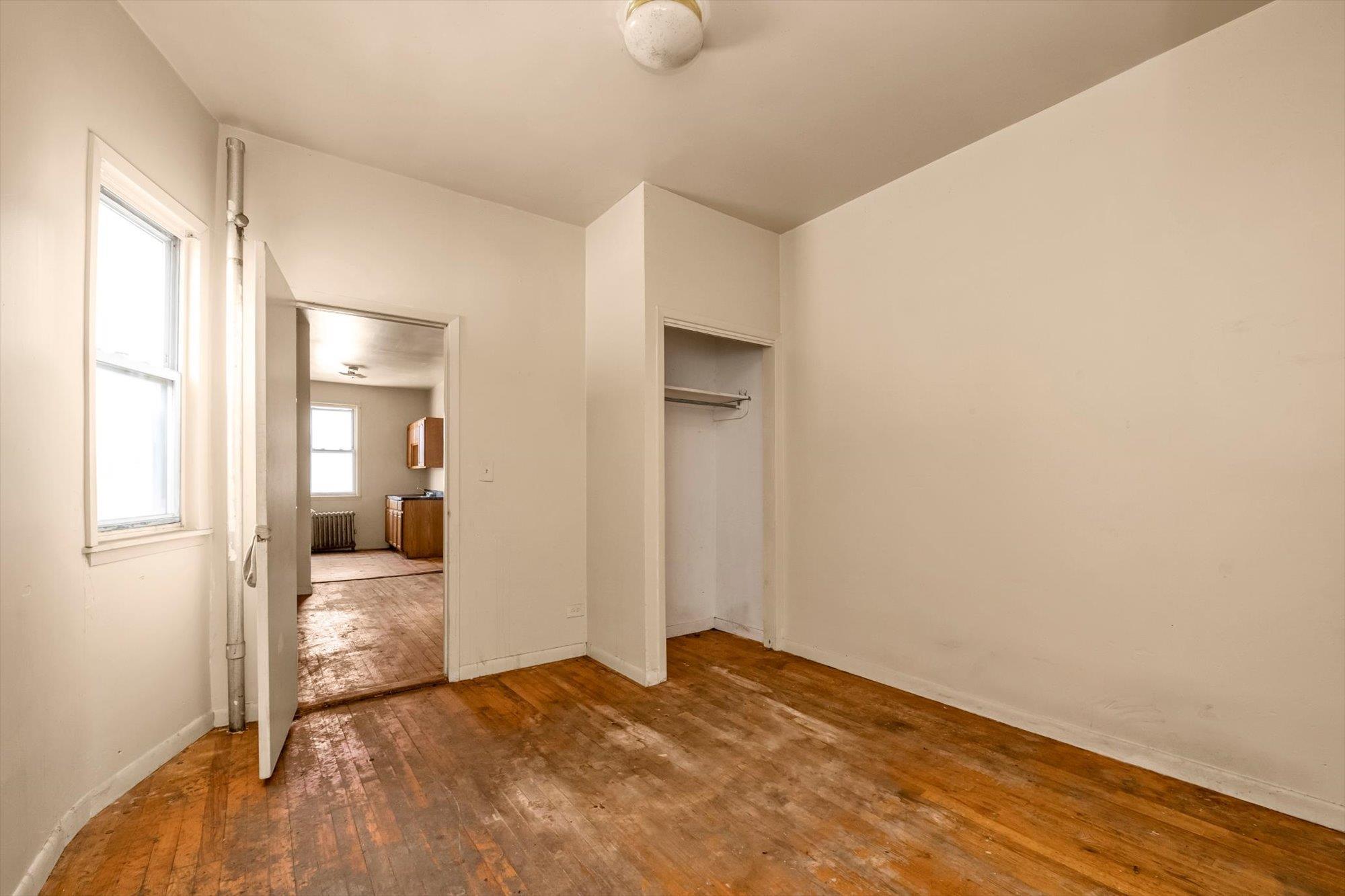 Single Family Tremont  Bronx, NY 10460, MLS-892973-8