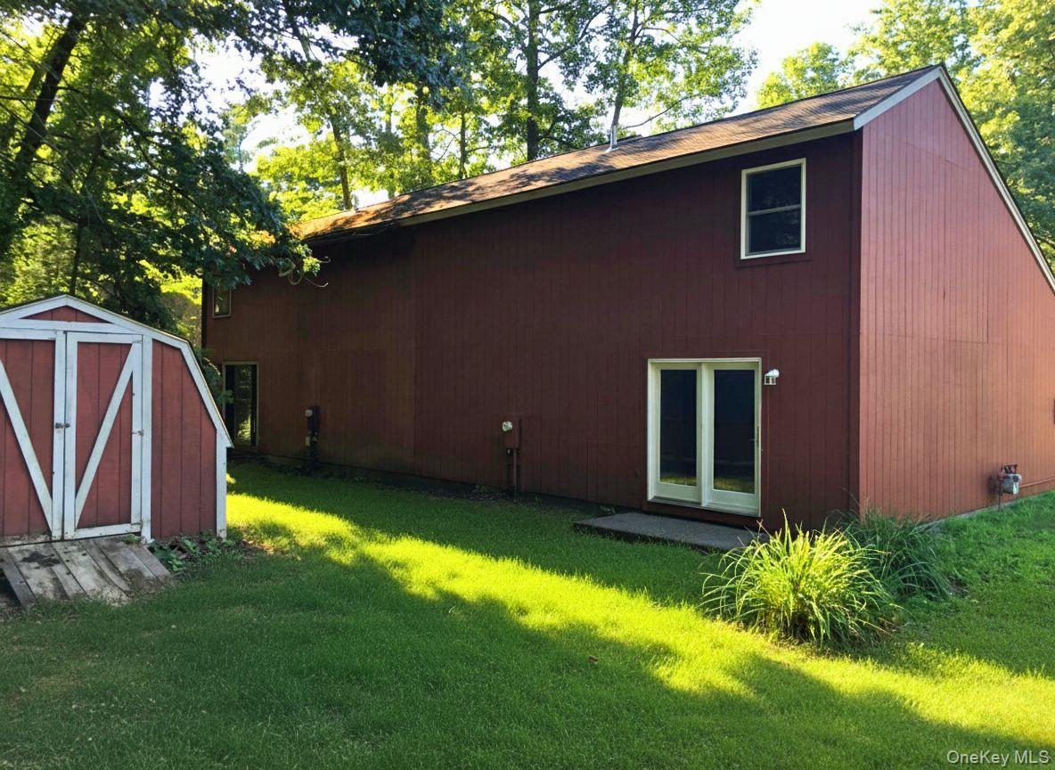 Single Family Wake Robin Out Of Area, NY 12020, MLS-892997-22