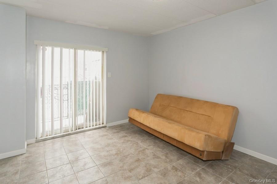 Single Family 75th Queens, NY 11372, MLS-893012-13