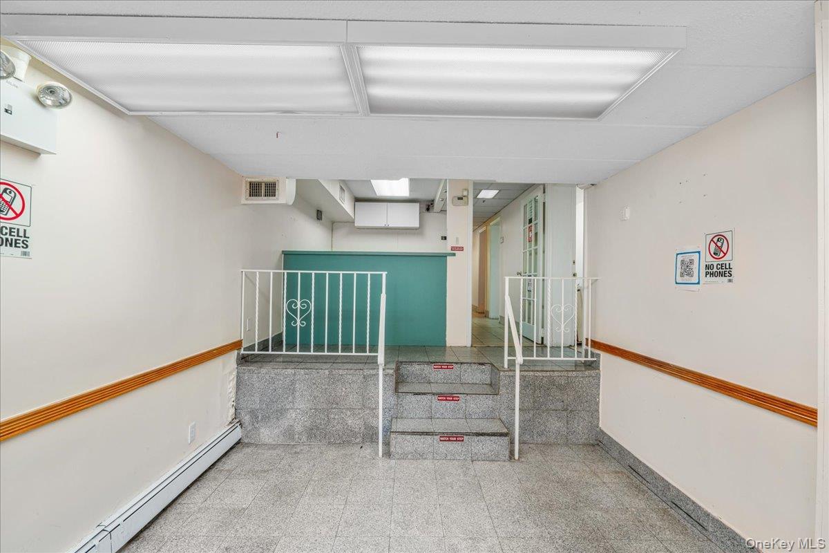 Single Family 75th Queens, NY 11372, MLS-893012-20