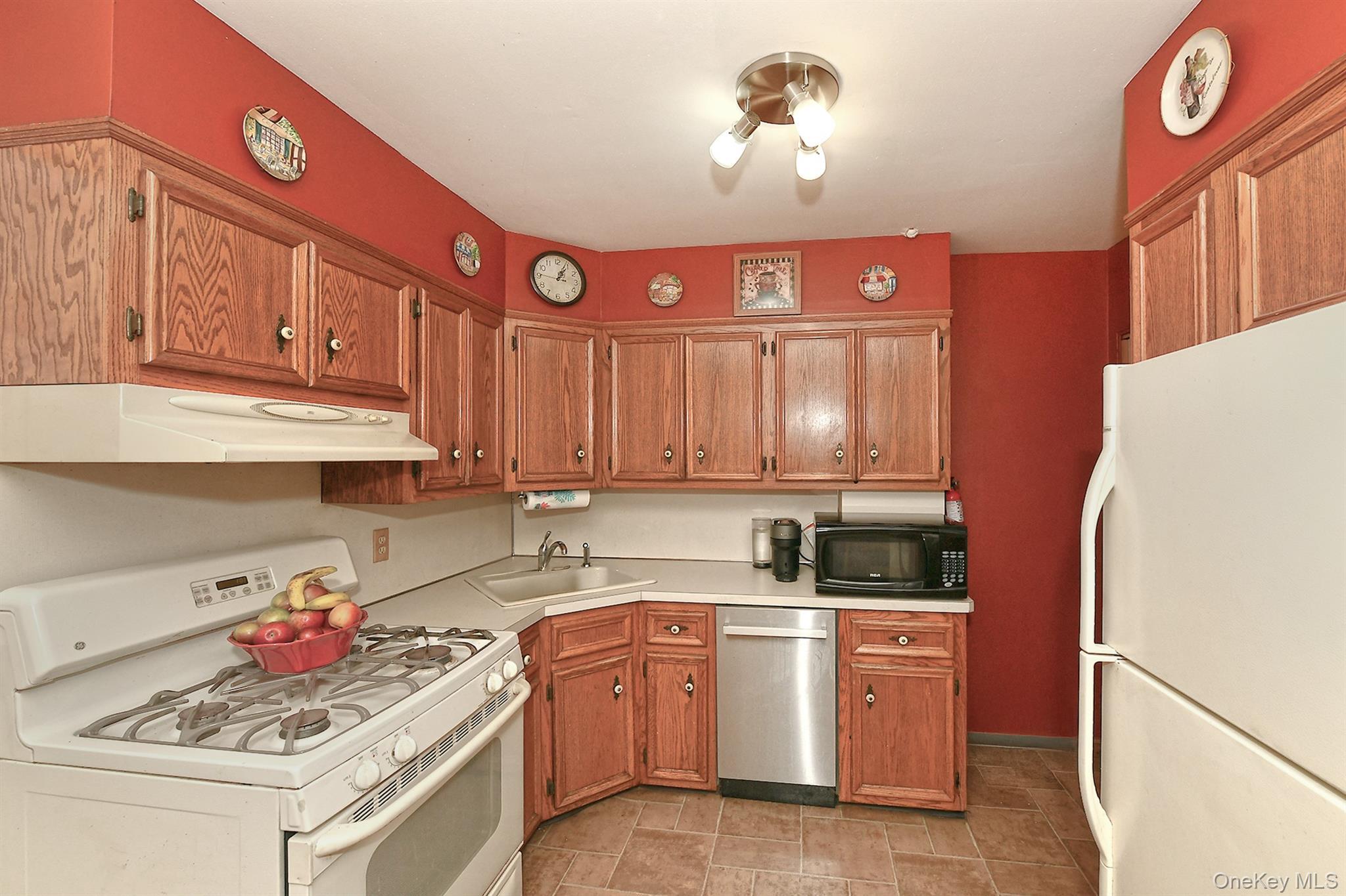 Single Family 138th  Queens, NY 11367, MLS-893028-11