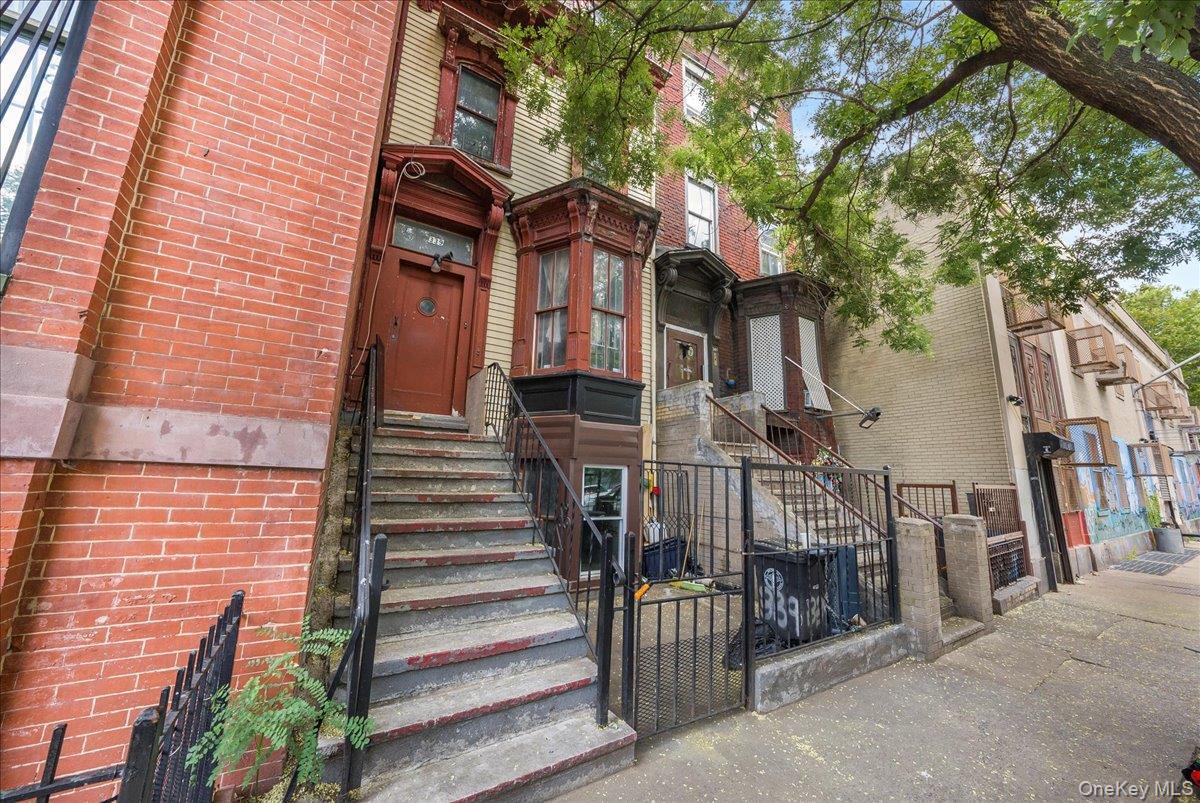 Single Family 140th  Bronx, NY 10454, MLS-893195-21