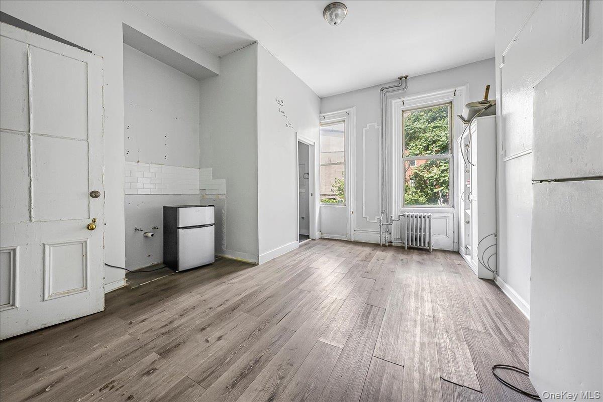 Single Family 140th  Bronx, NY 10454, MLS-893195-4