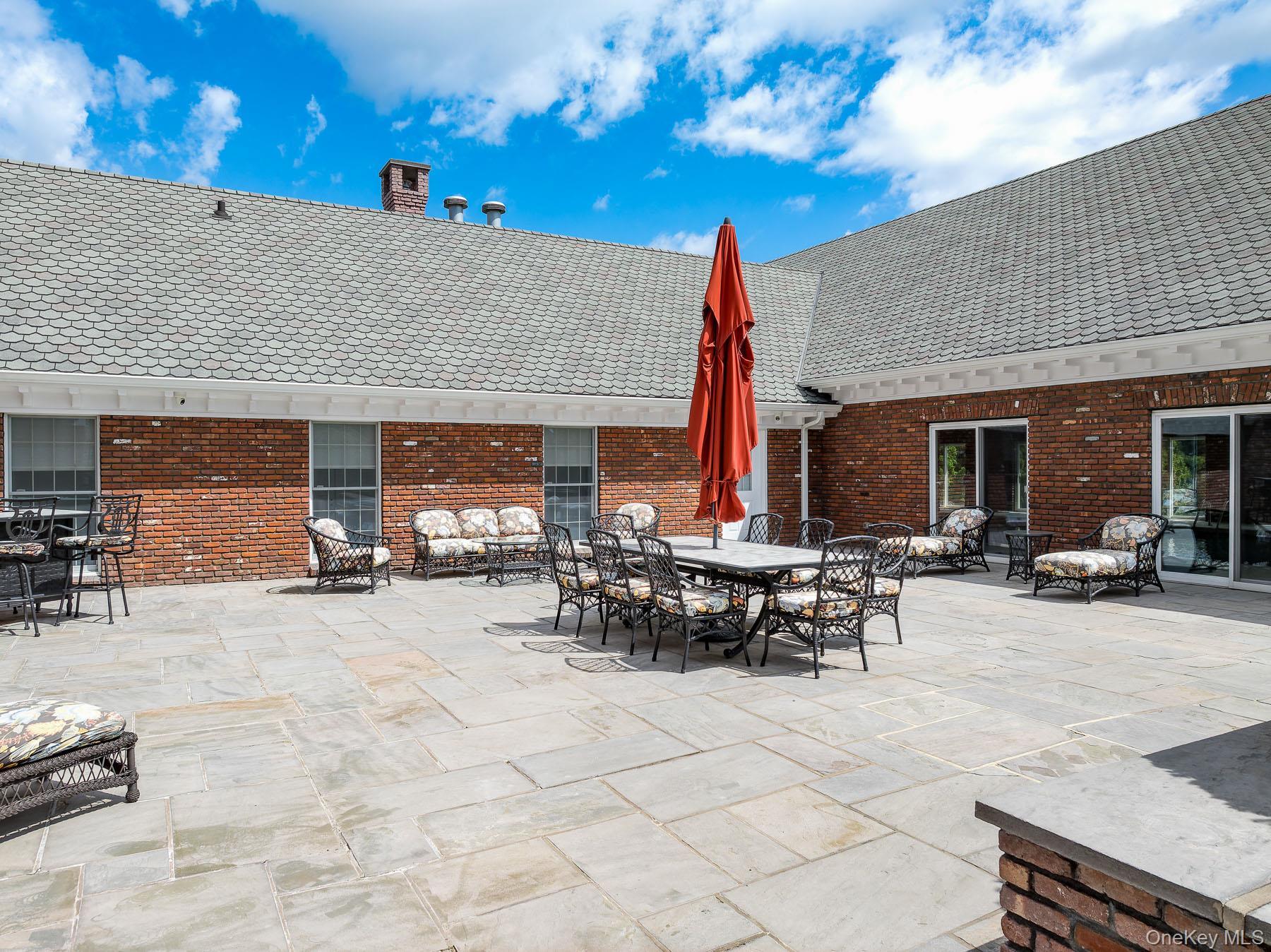 Single Family Mamaroneck Westchester County, NY 10583, MLS-893238-39