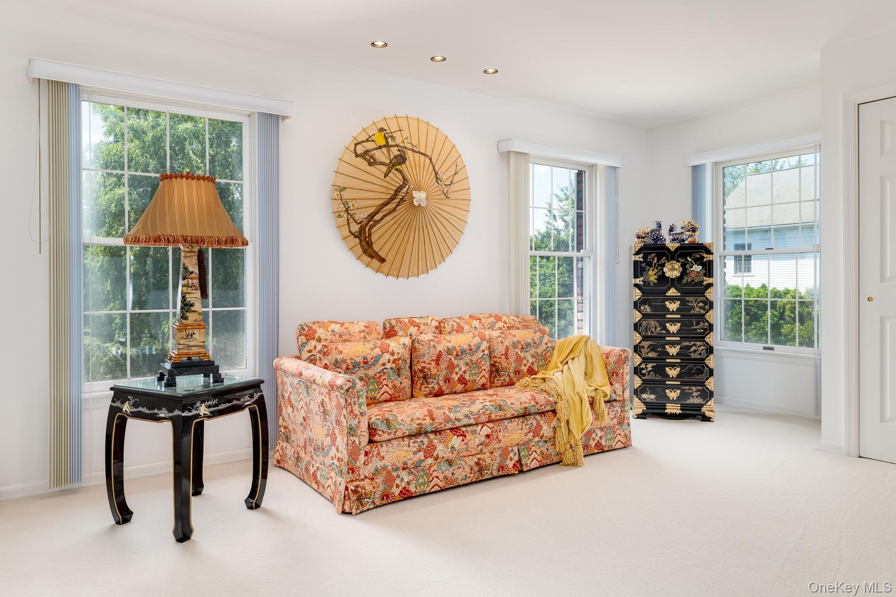 Single Family Mamaroneck Westchester County, NY 10583, MLS-893238-44