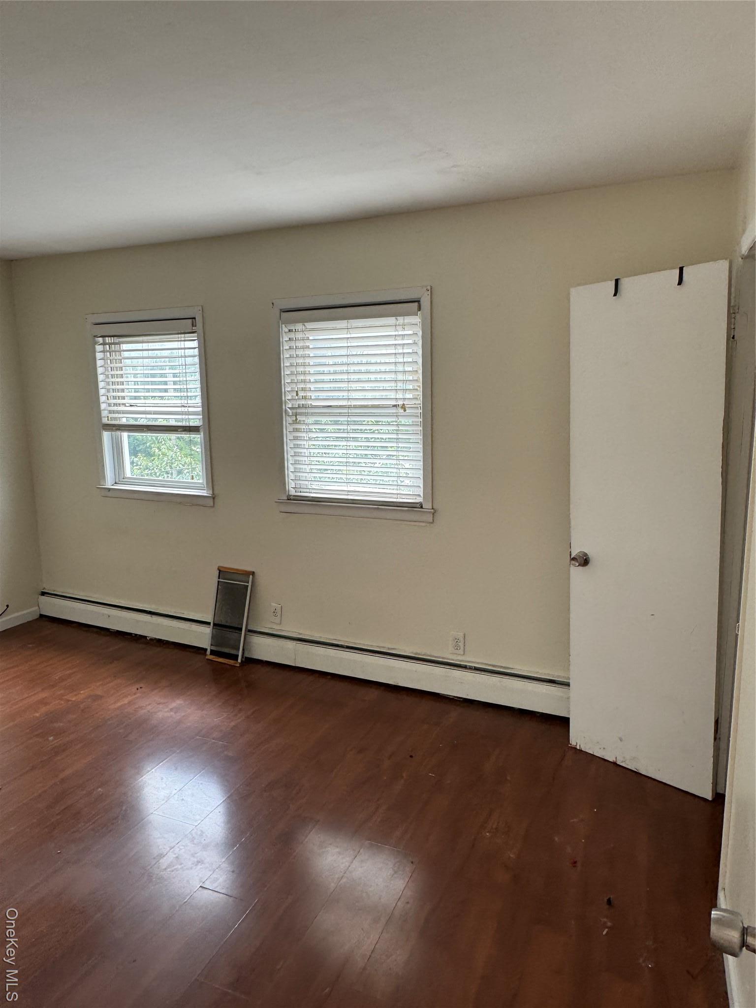 Single Family Borden Queens, NY 11378, MLS-893240-19