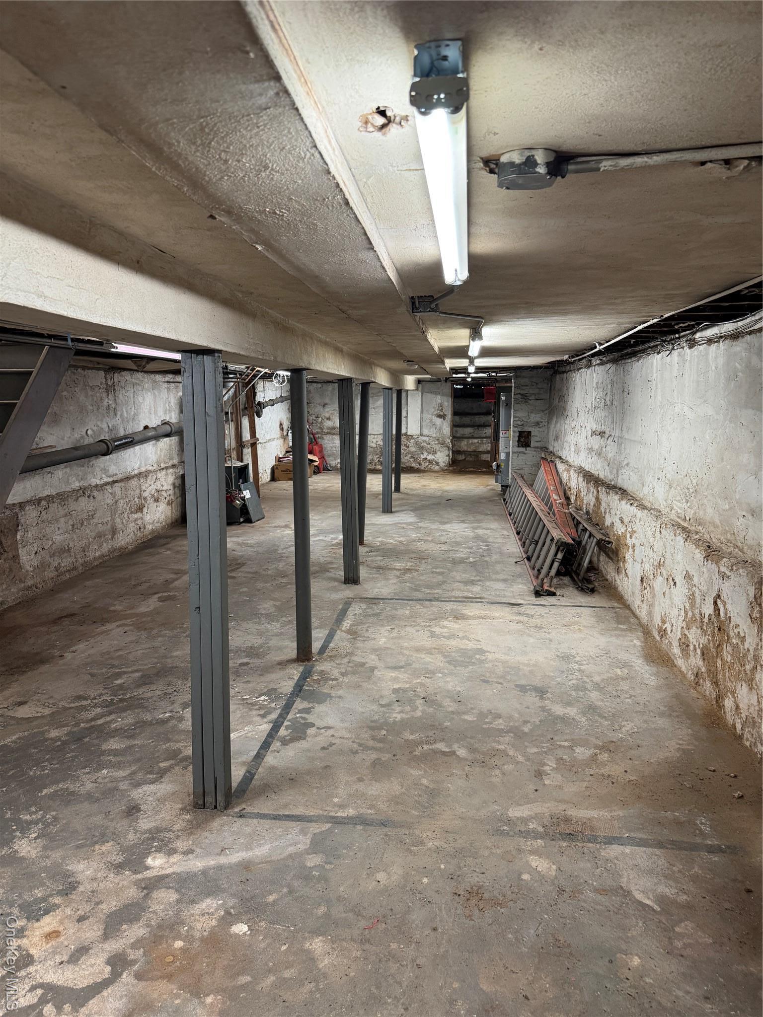 Single Family Borden  Queens, NY 11378, MLS-893240-29