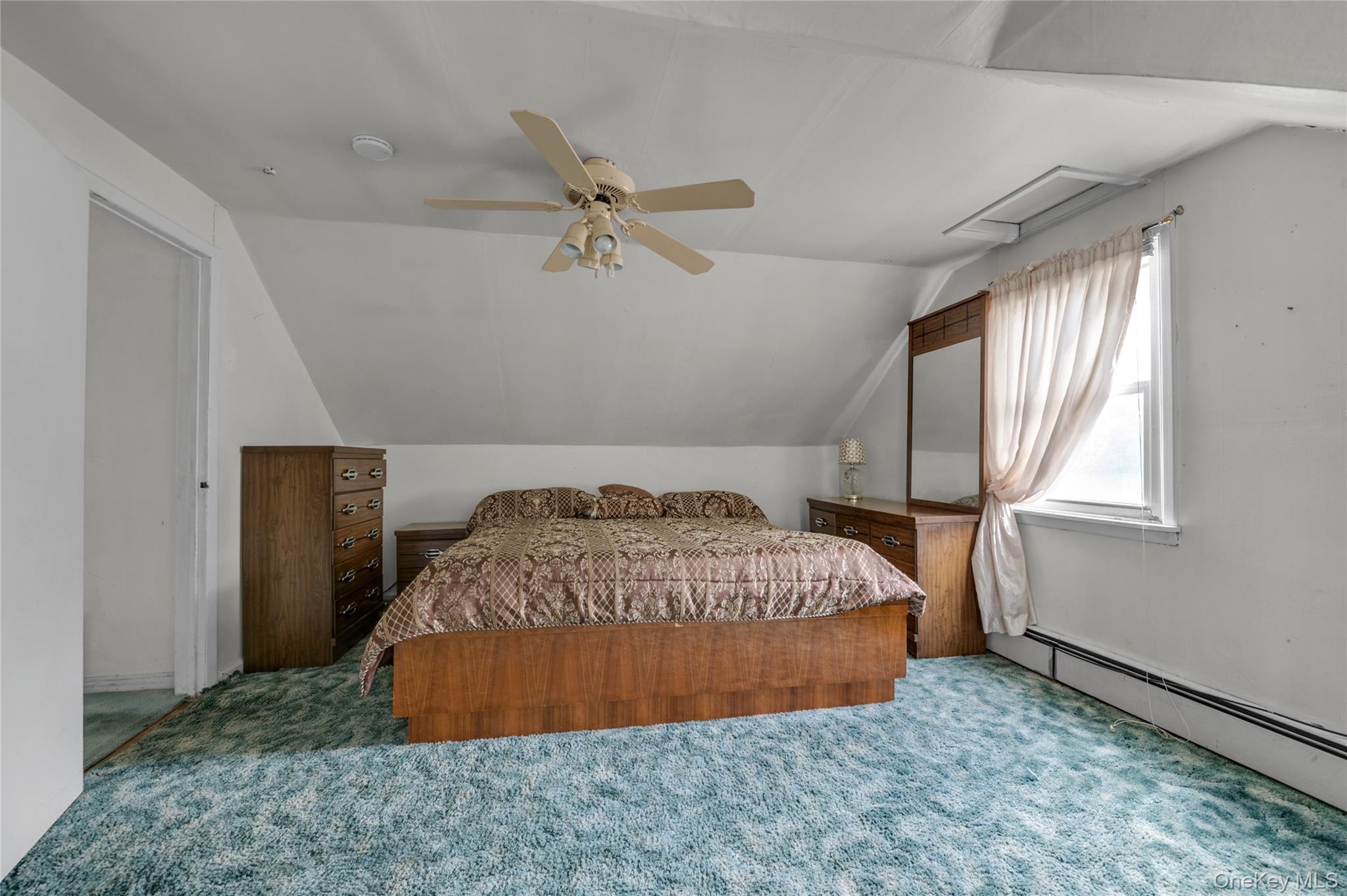 Single Family Heath Nassau County, NY 11550, MLS-893402-11