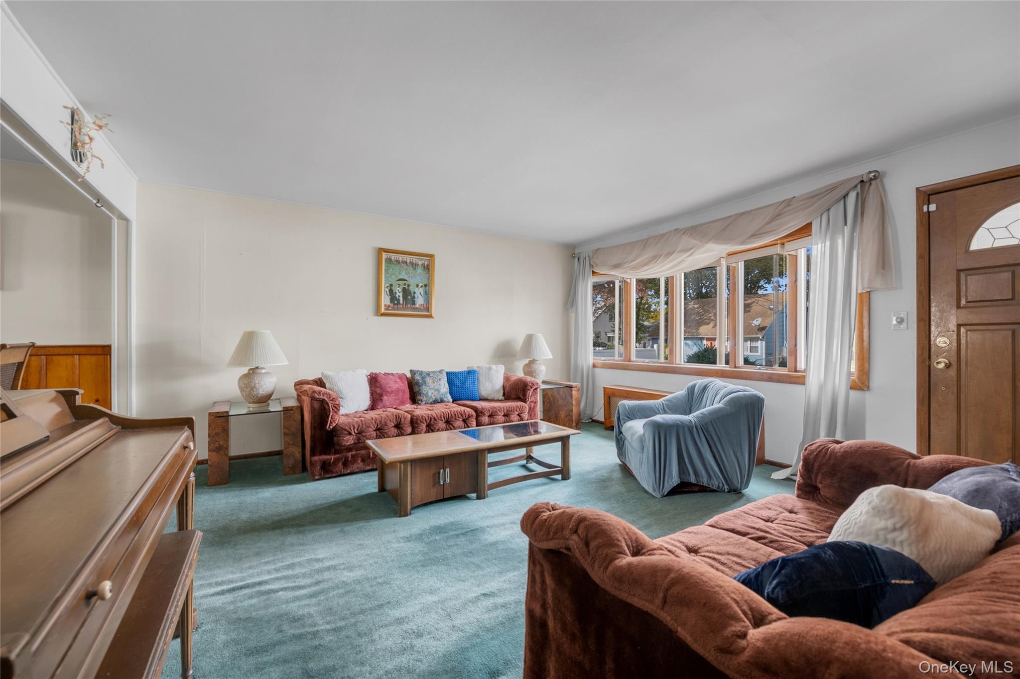 Single Family Heath Nassau County, NY 11550, MLS-893402-3